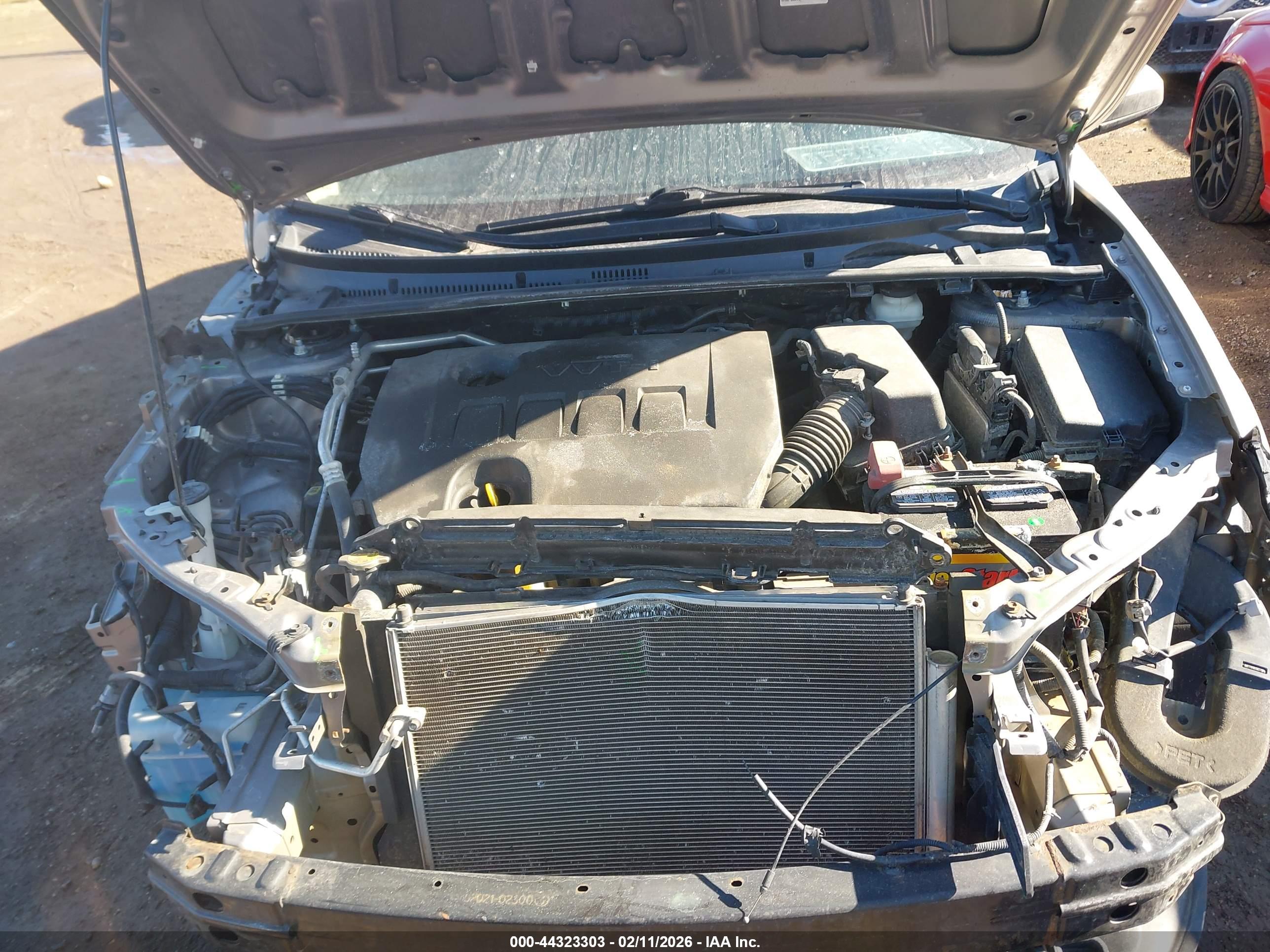 TOYOTA COROLLA image 10