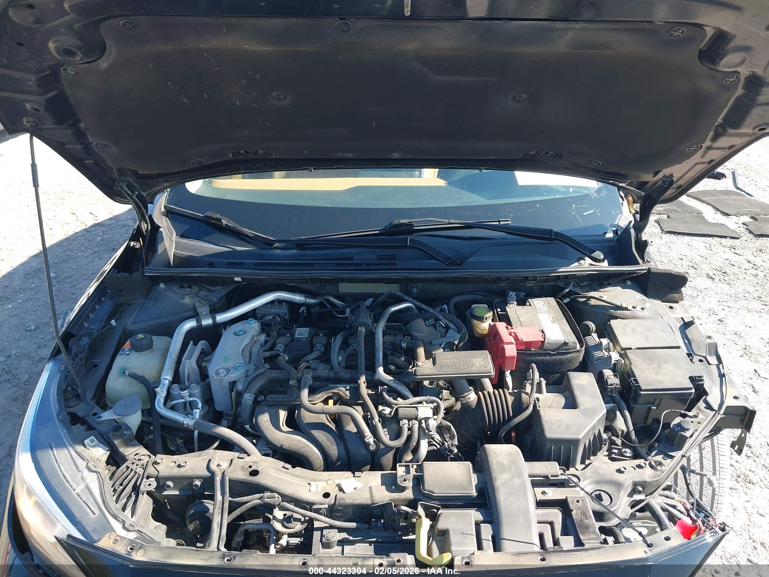 NISSAN SENTRA image 10