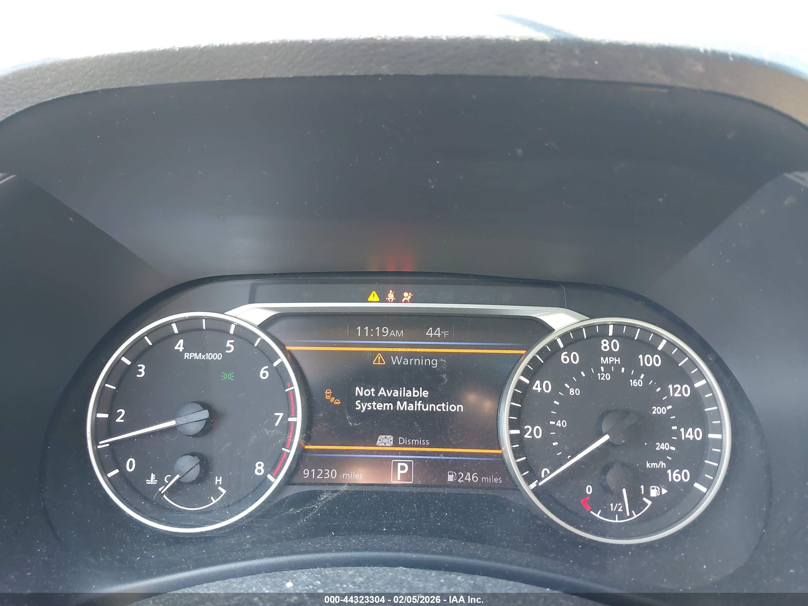 NISSAN SENTRA image 7