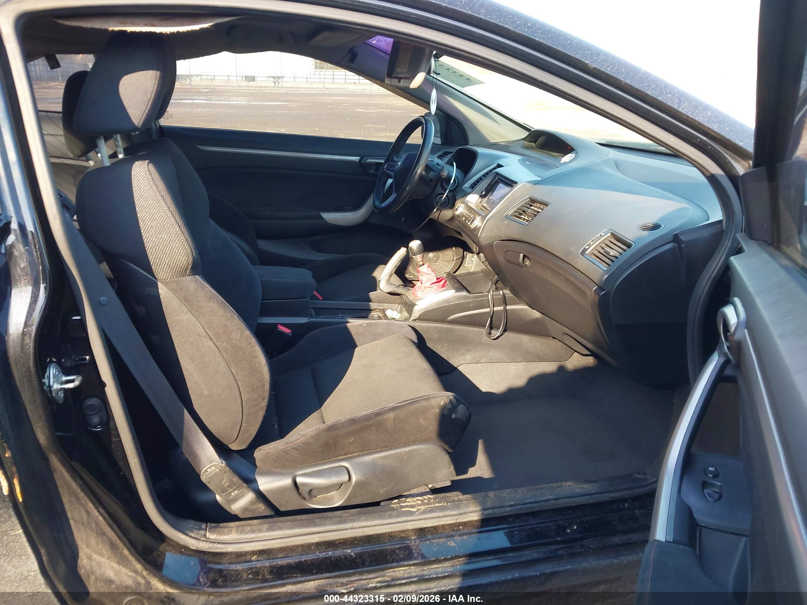 HONDA CIVIC image 5
