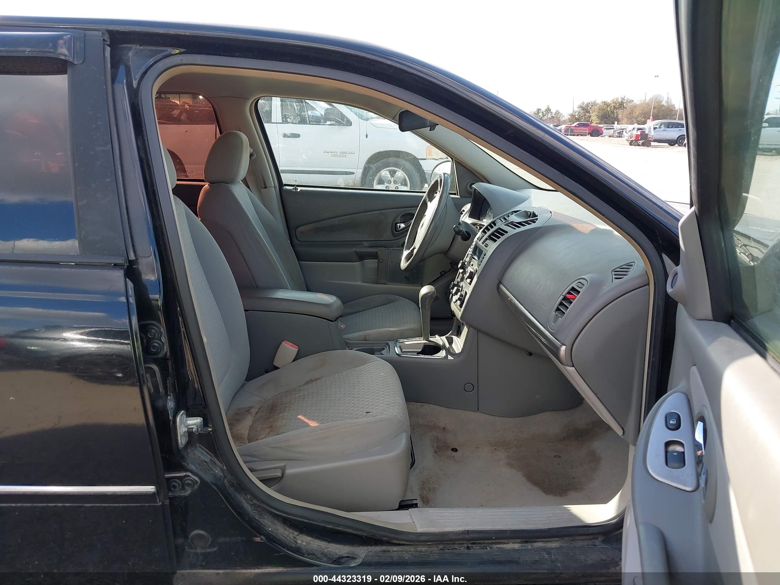 CHEVROLET MALIBU image 5