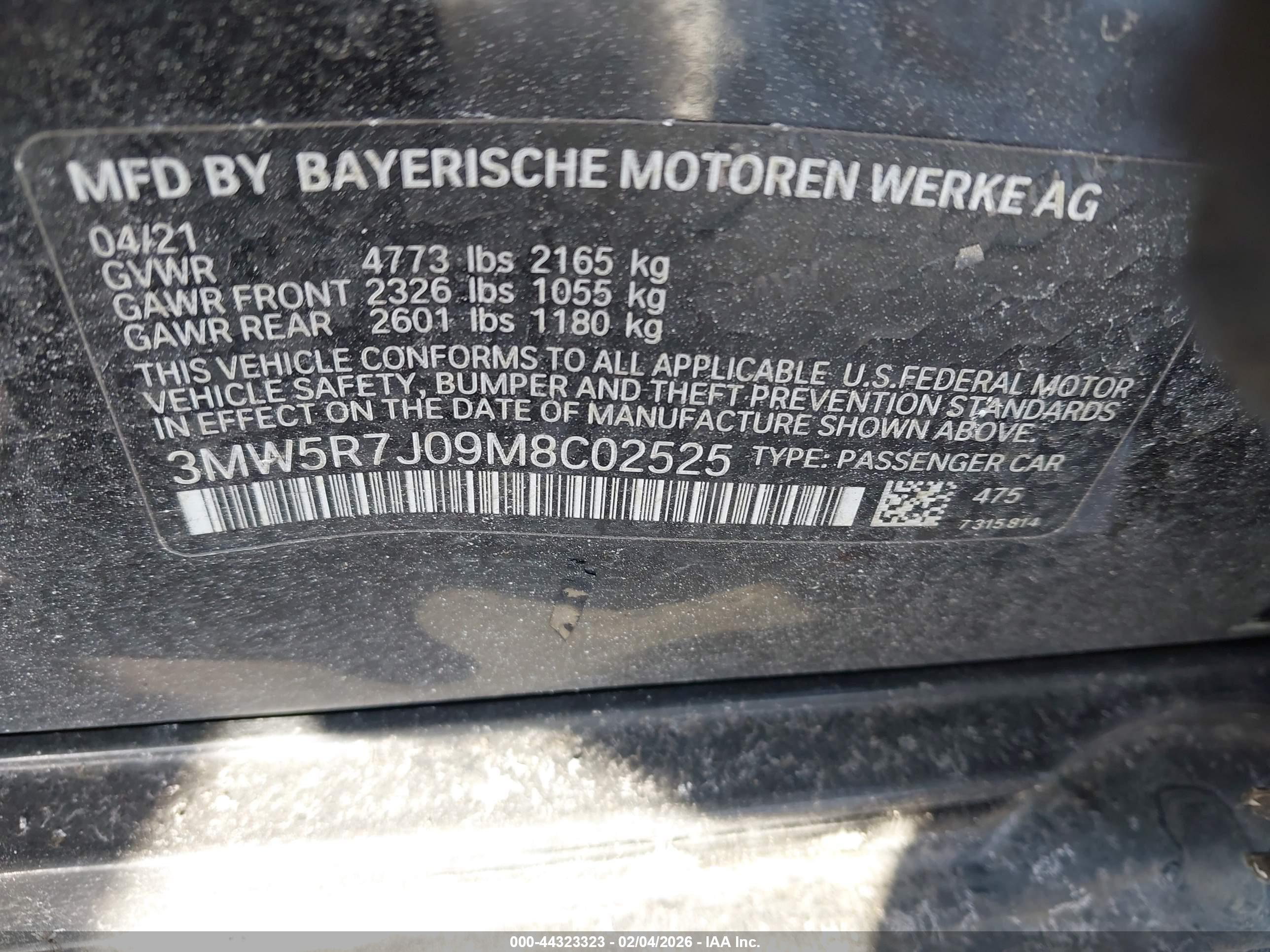 BMW 330I image 9