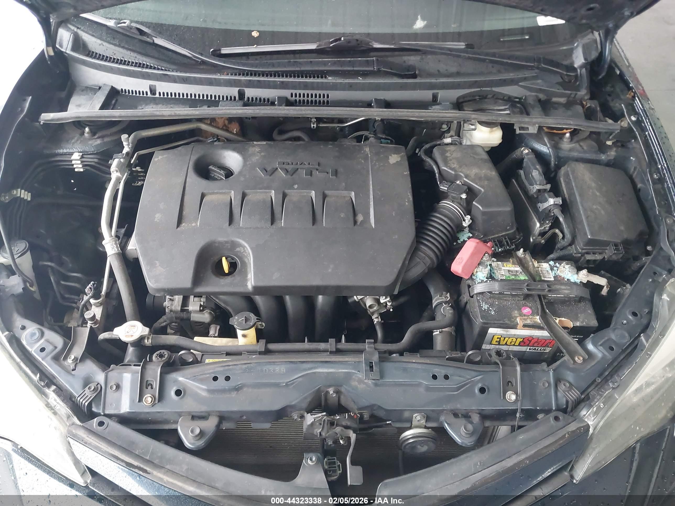 TOYOTA COROLLA image 10