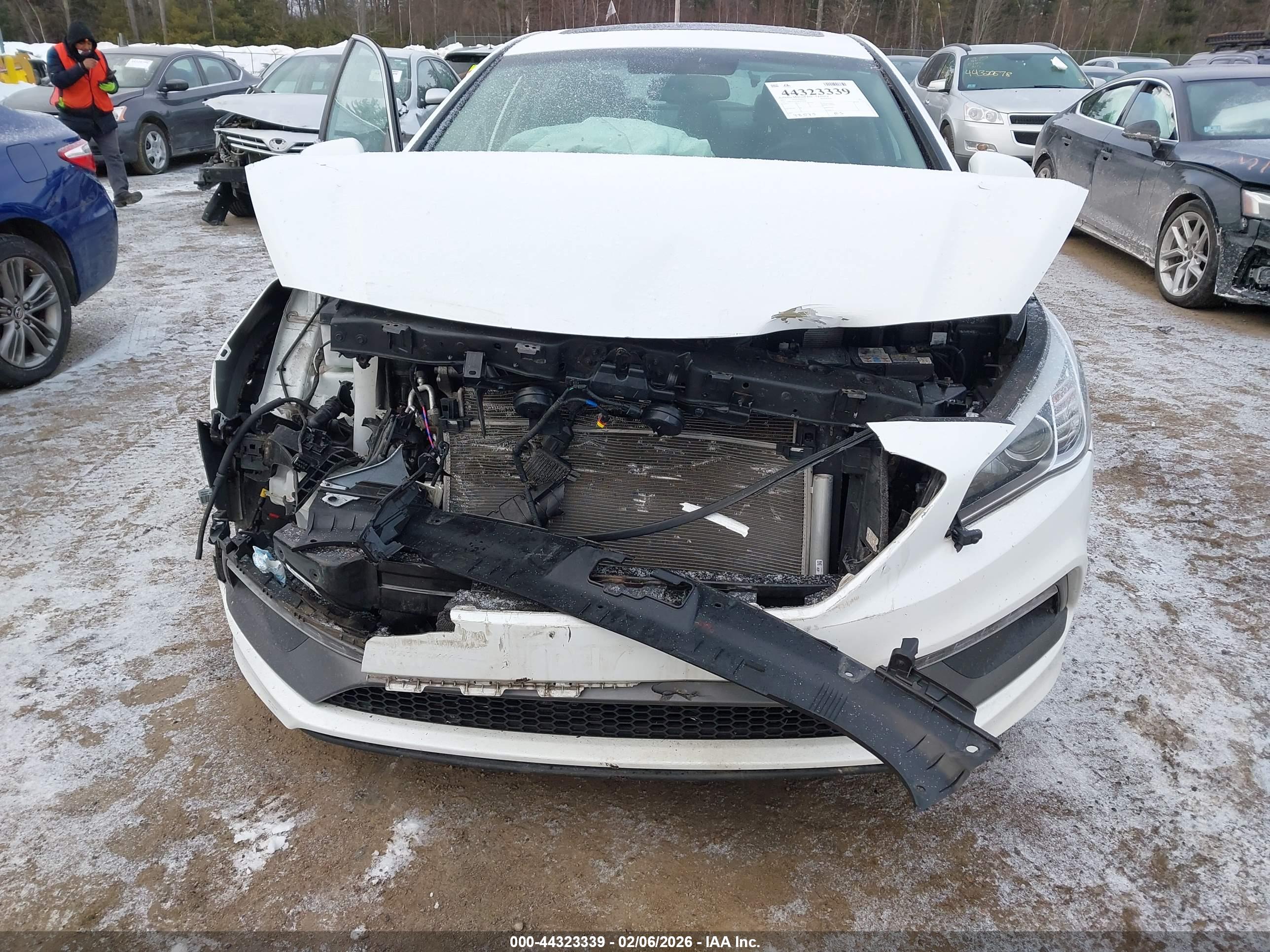 HYUNDAI SONATA image 6