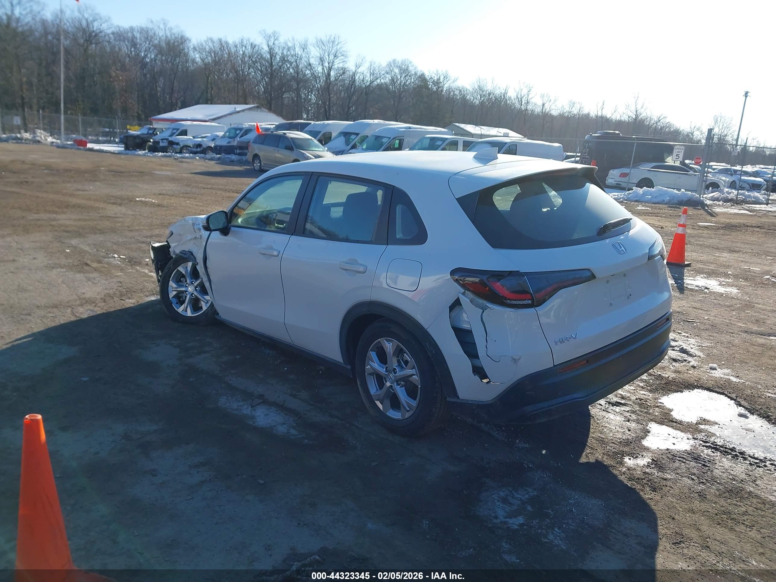 HONDA HR-V image 3