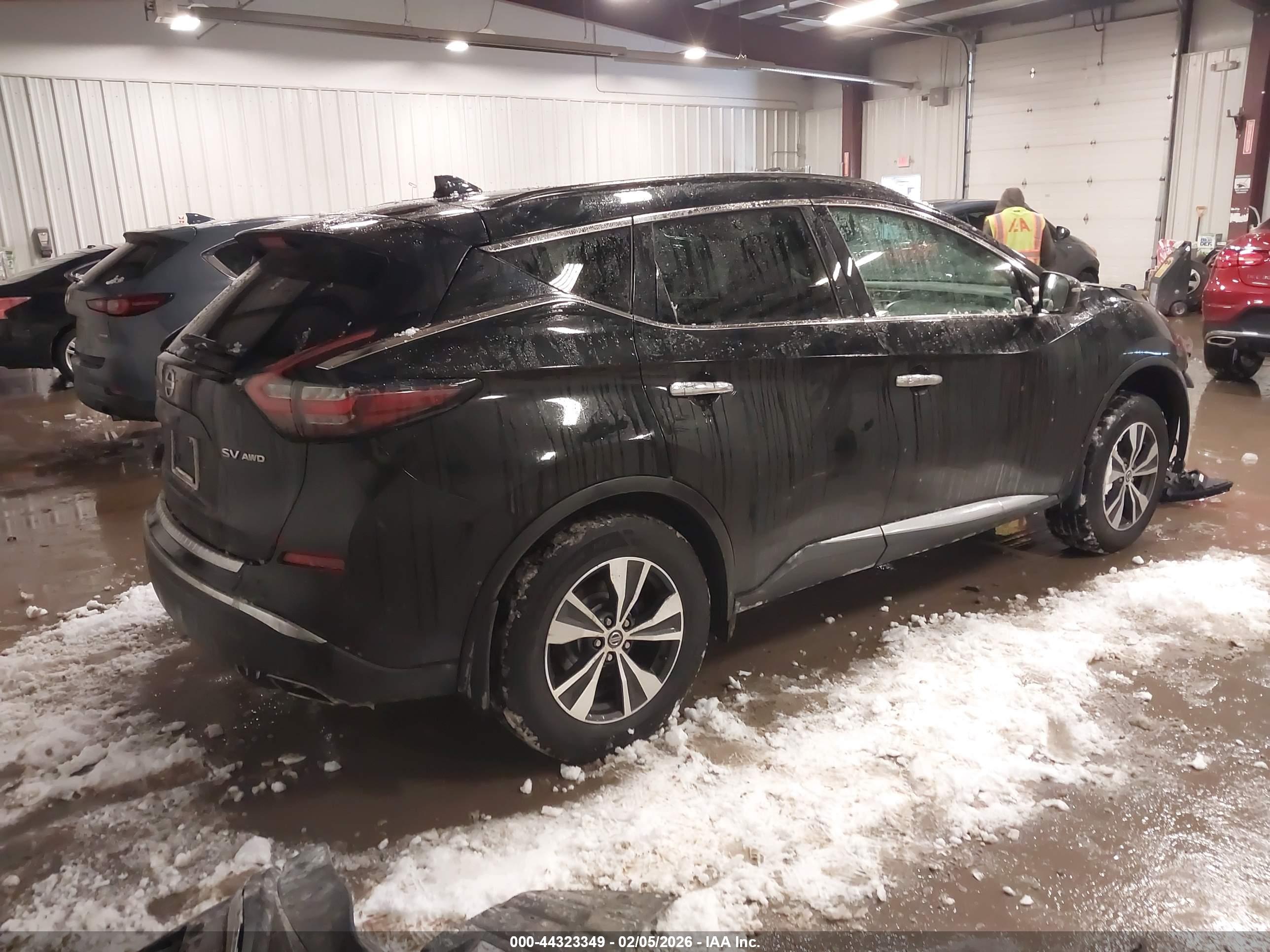 NISSAN MURANO image 4