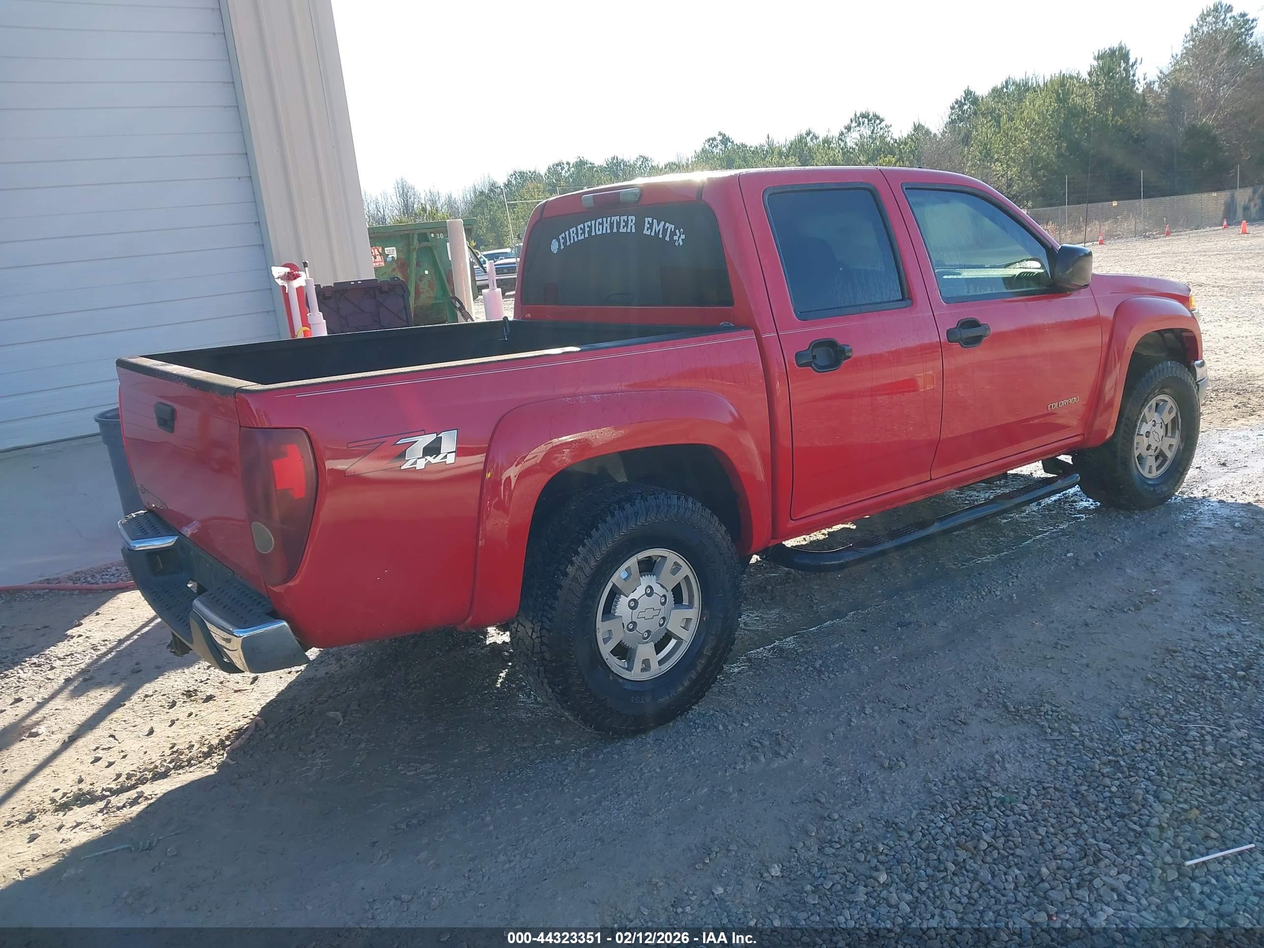 CHEVROLET COLORADO image 4