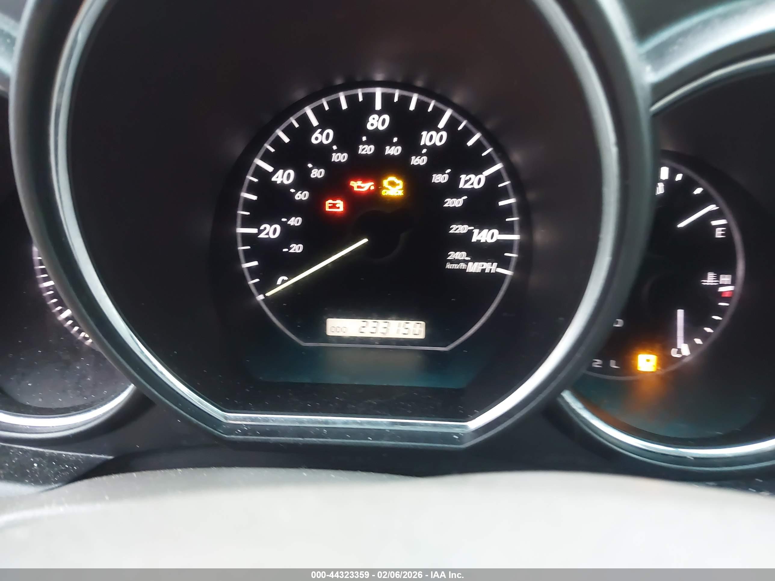 LEXUS RX image 7
