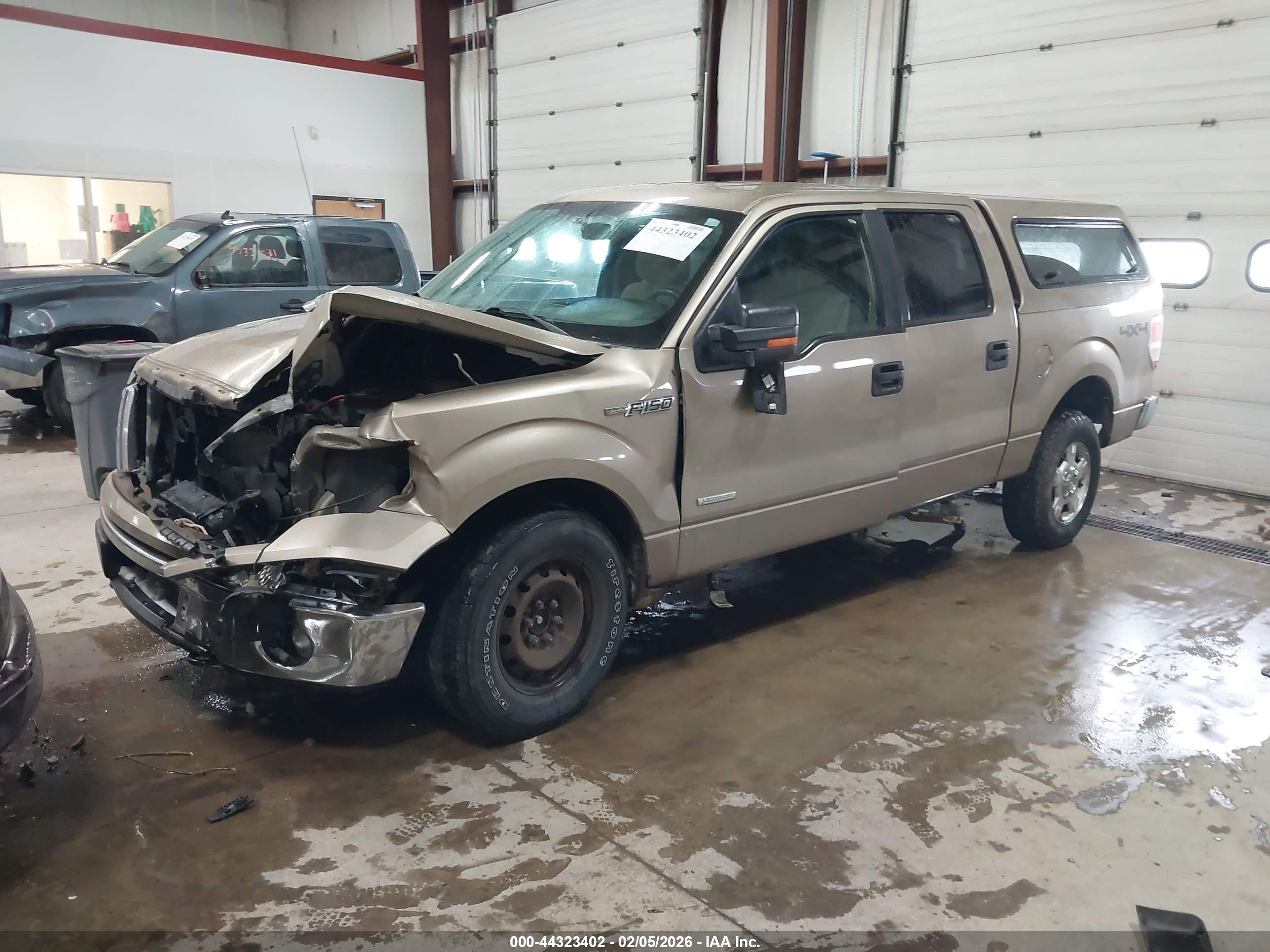 FORD F-150 image 2