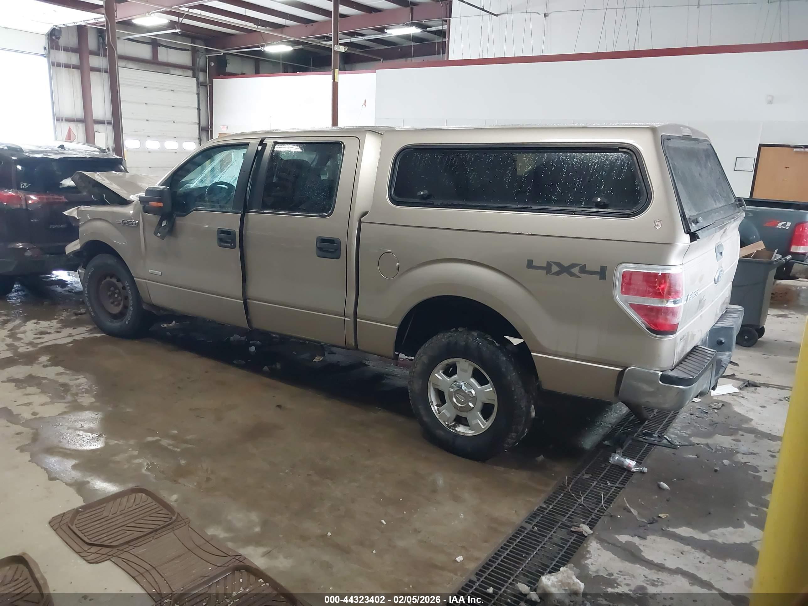FORD F-150 image 3