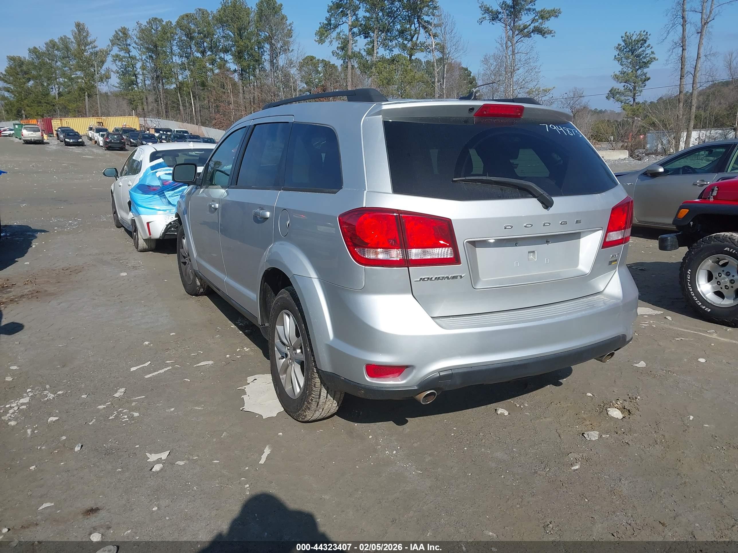 DODGE JOURNEY image 3
