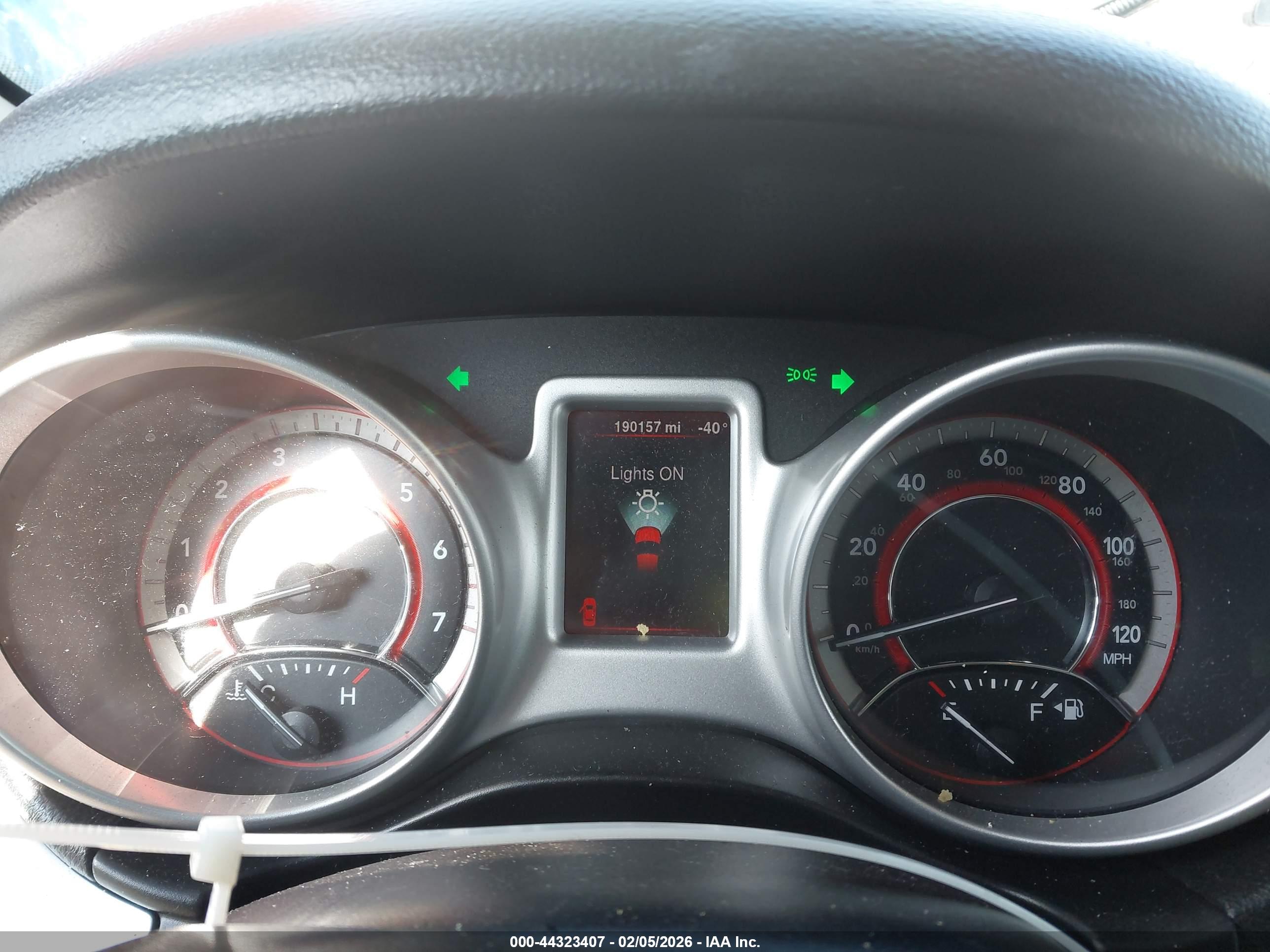 DODGE JOURNEY image 7