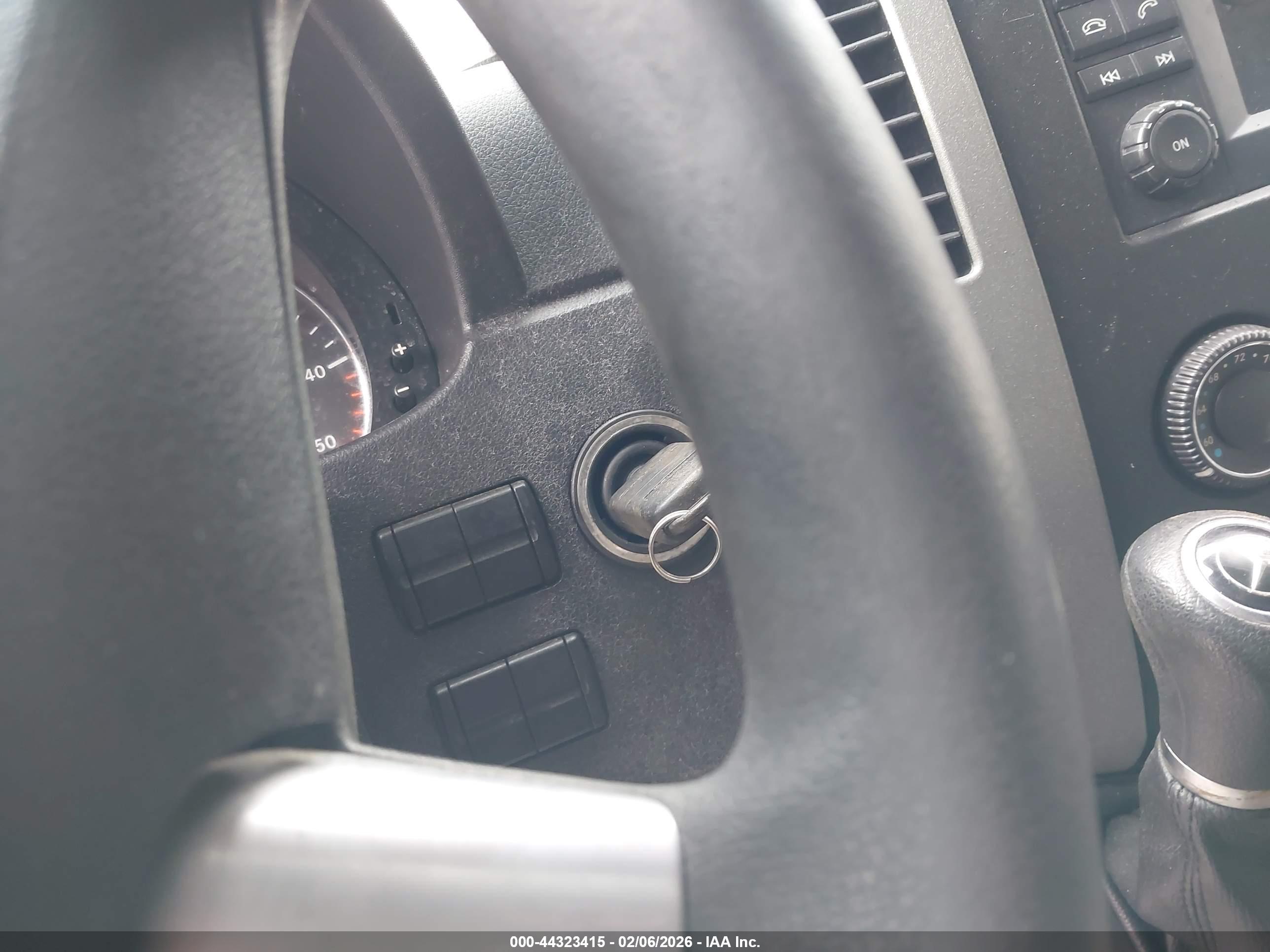 MERCEDES-BENZ SPRINTER image 11