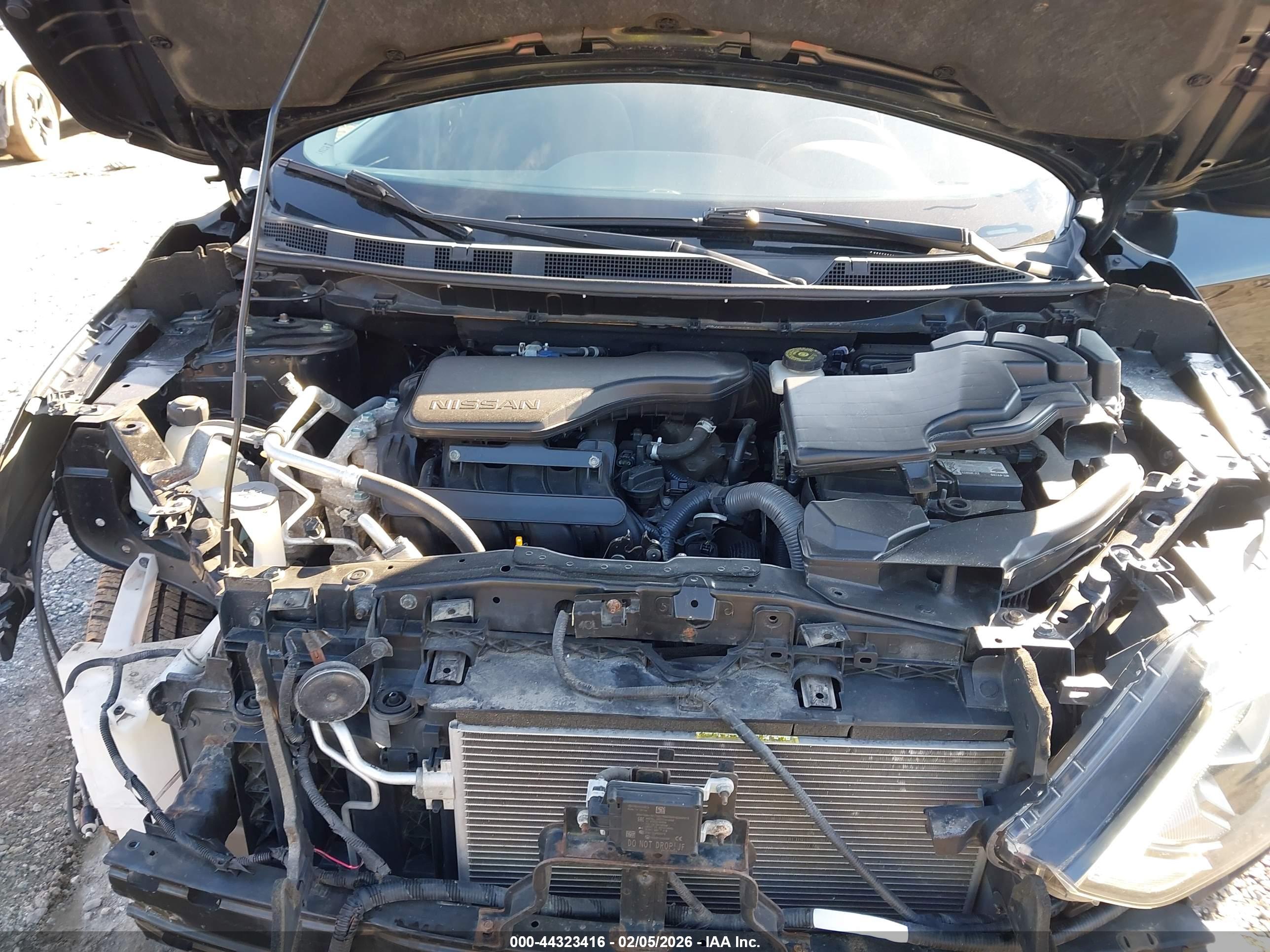 NISSAN ROGUE image 10