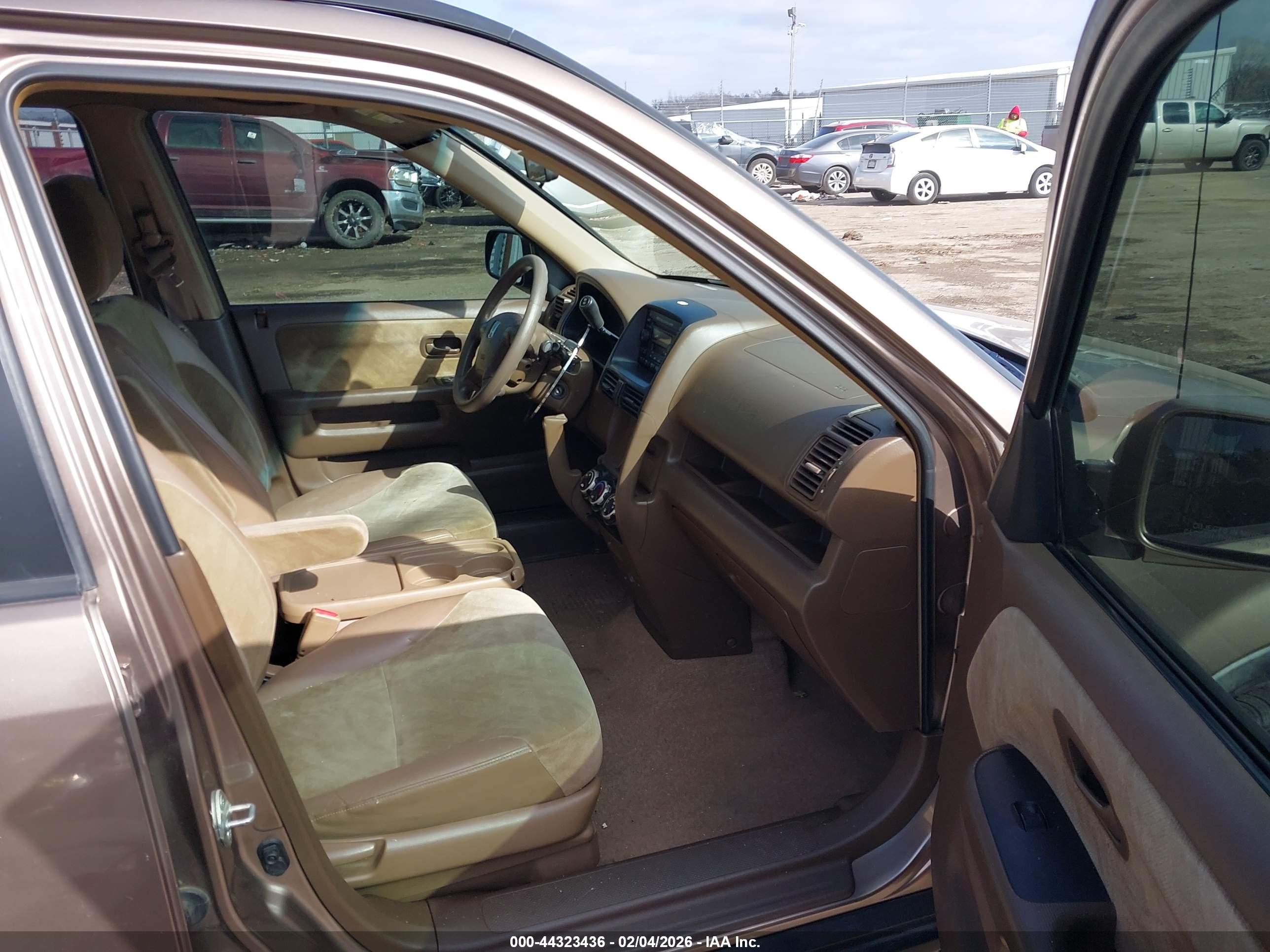 HONDA CR-V image 5