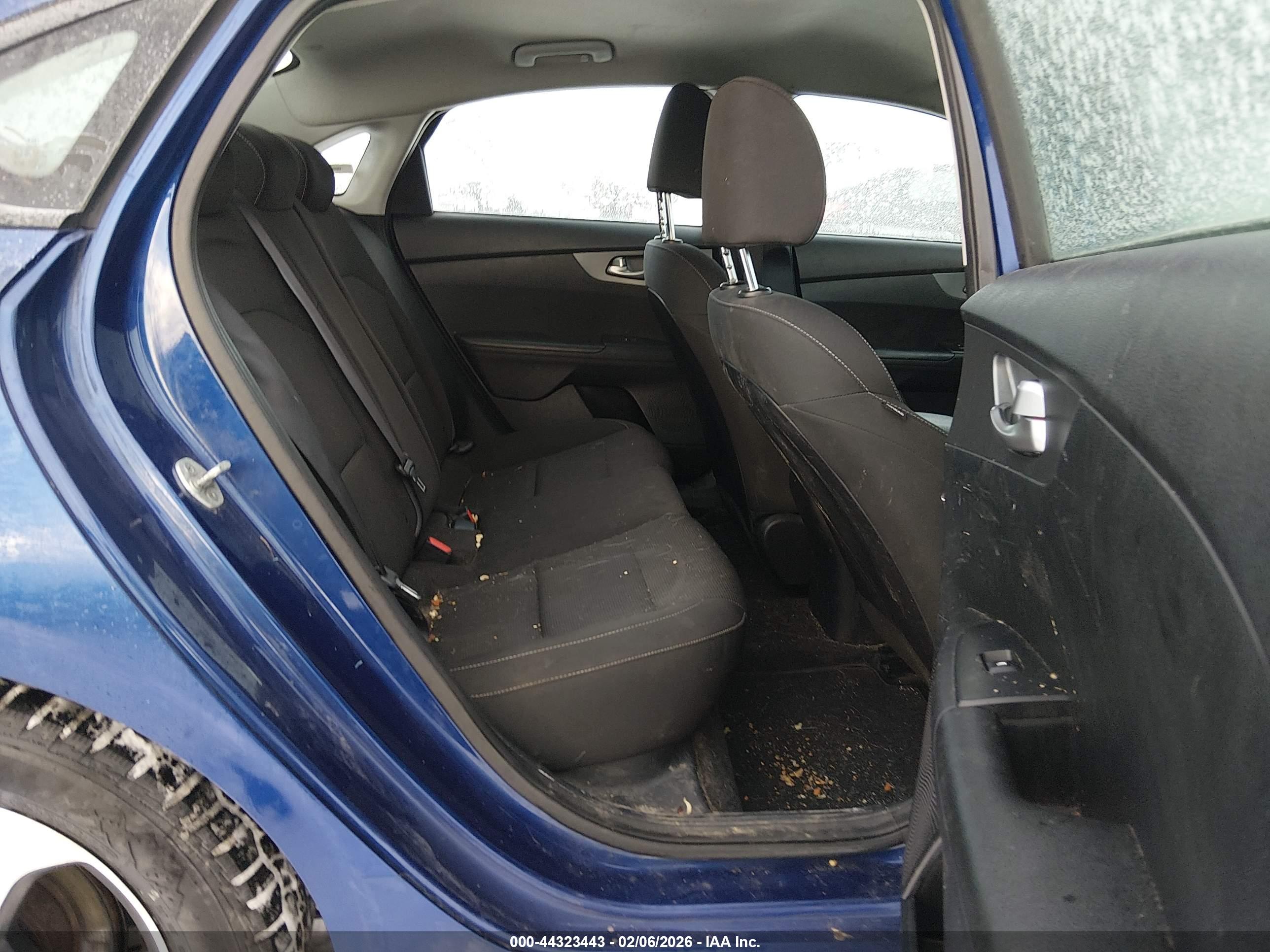 KIA FORTE image 8