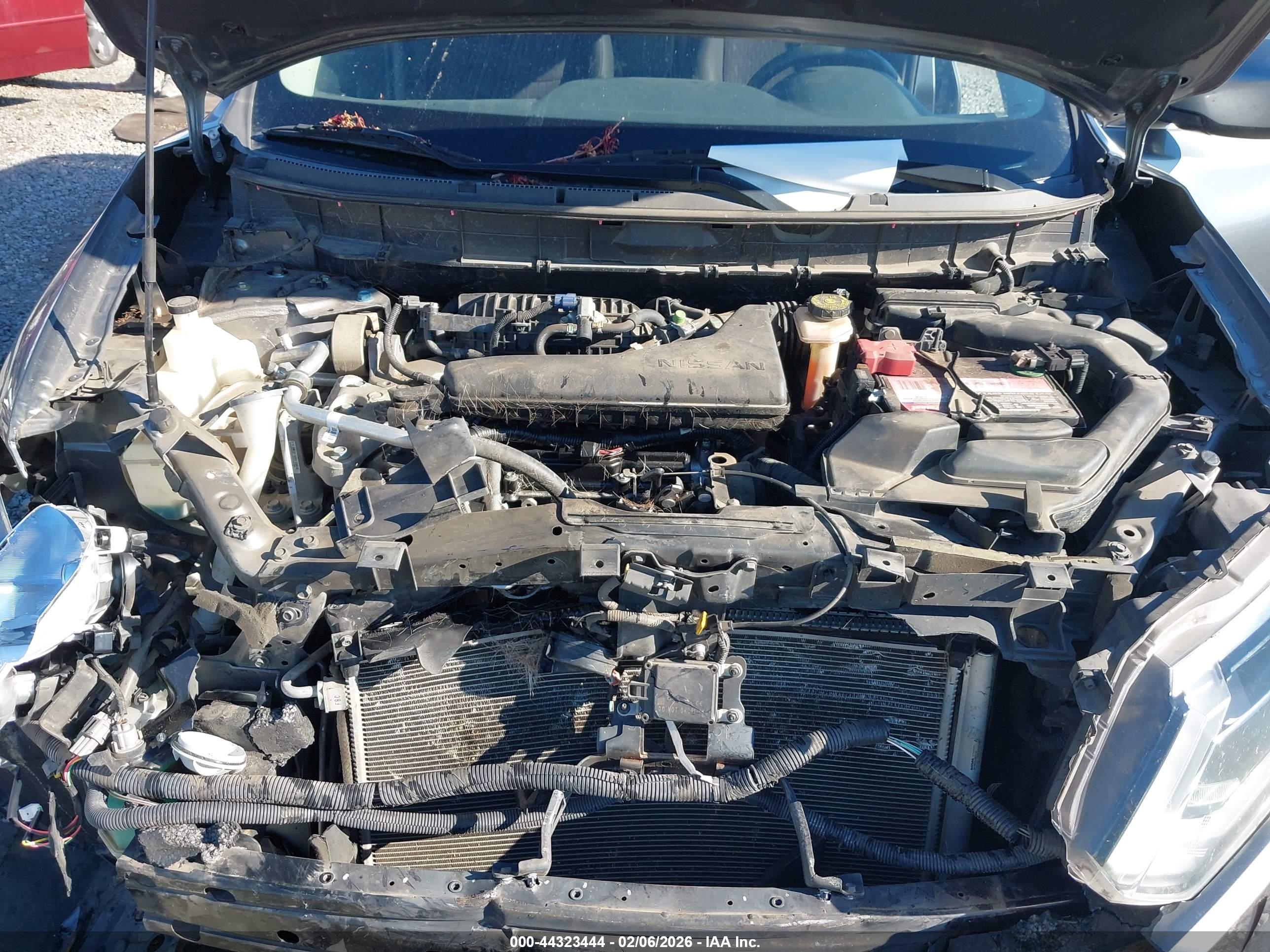NISSAN ROGUE image 10
