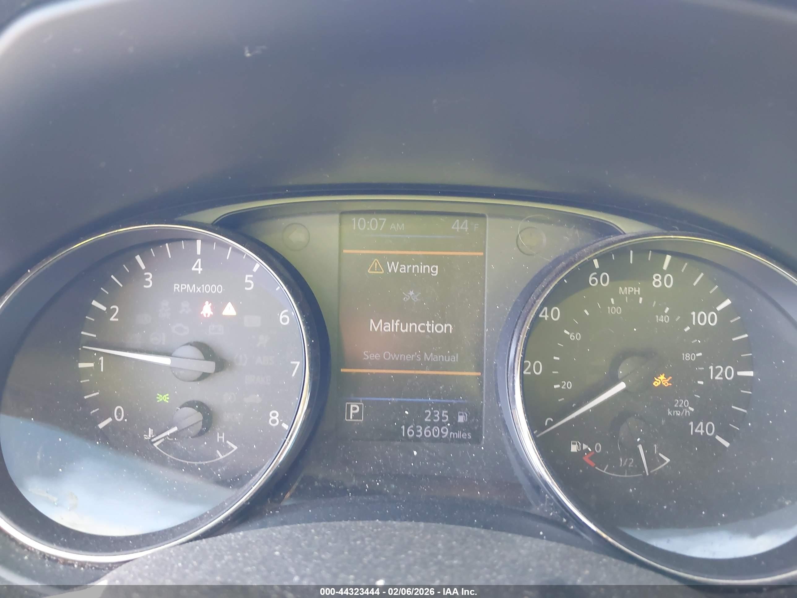 NISSAN ROGUE image 7