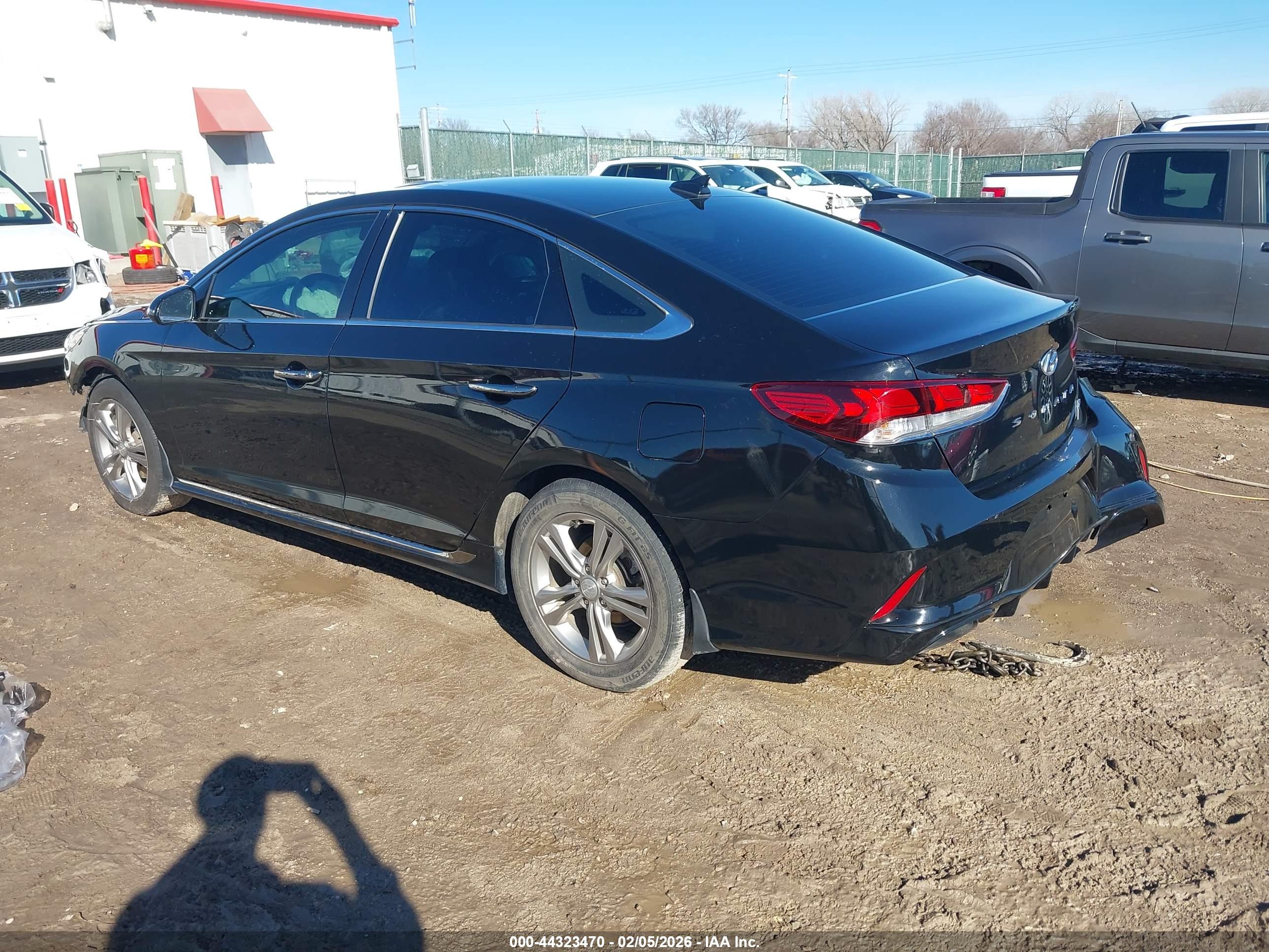 HYUNDAI SONATA image 3