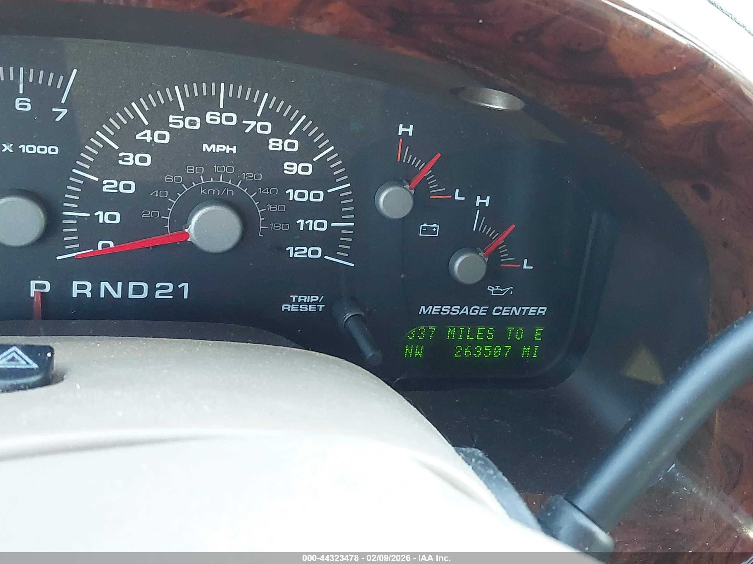 FORD EXPEDITION image 7
