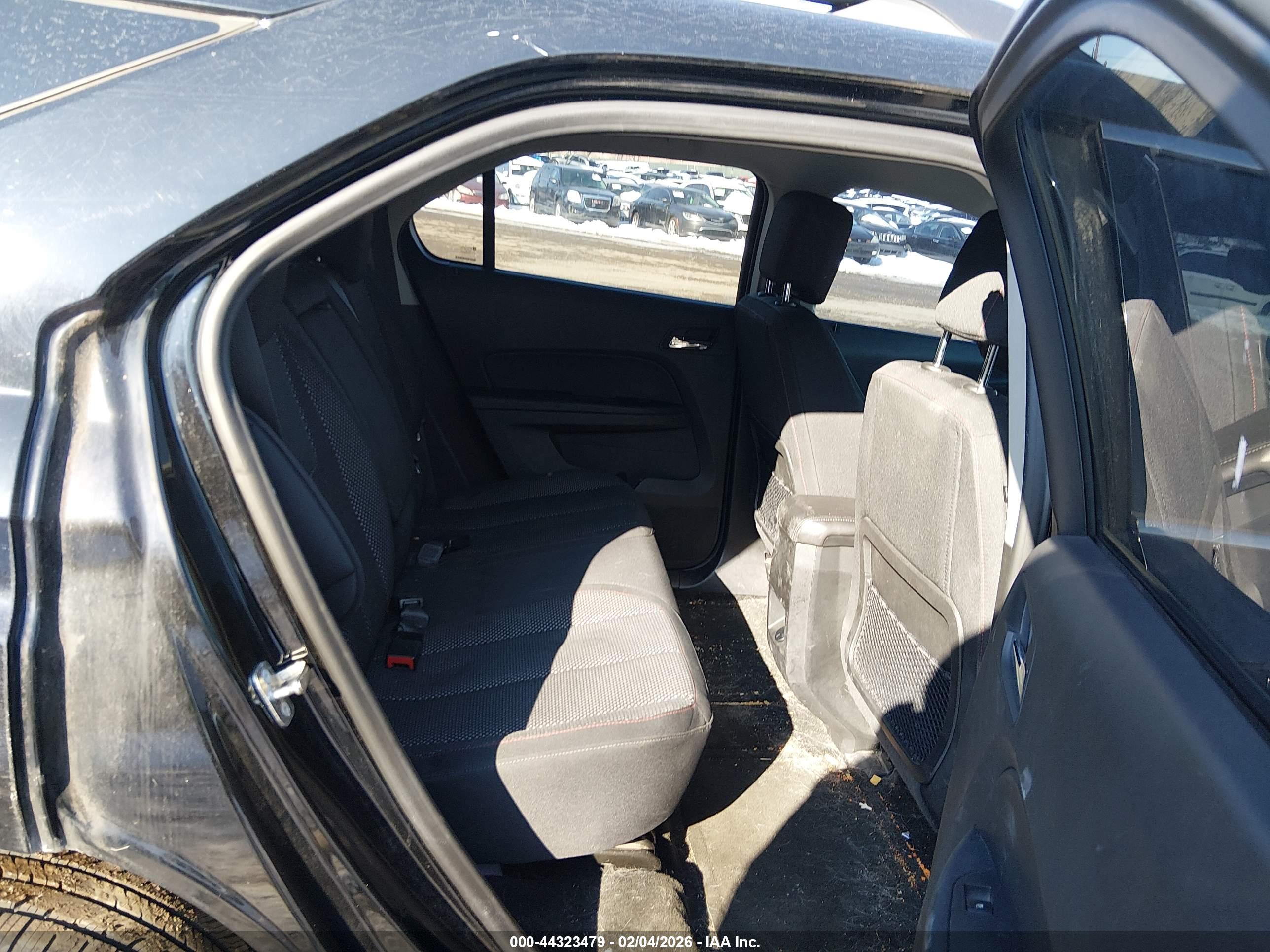 CHEVROLET EQUINOX image 8