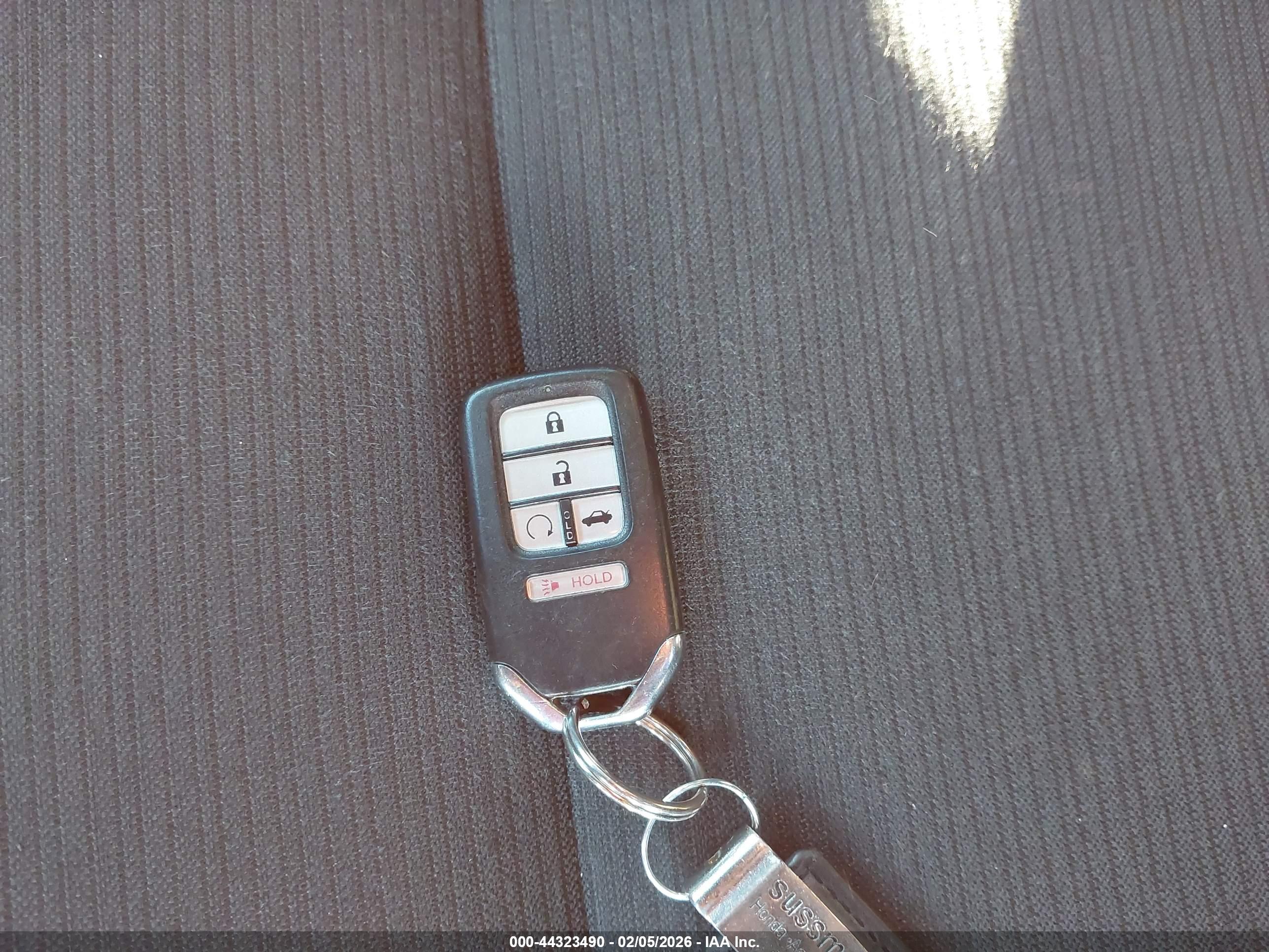 HONDA INSIGHT image 11