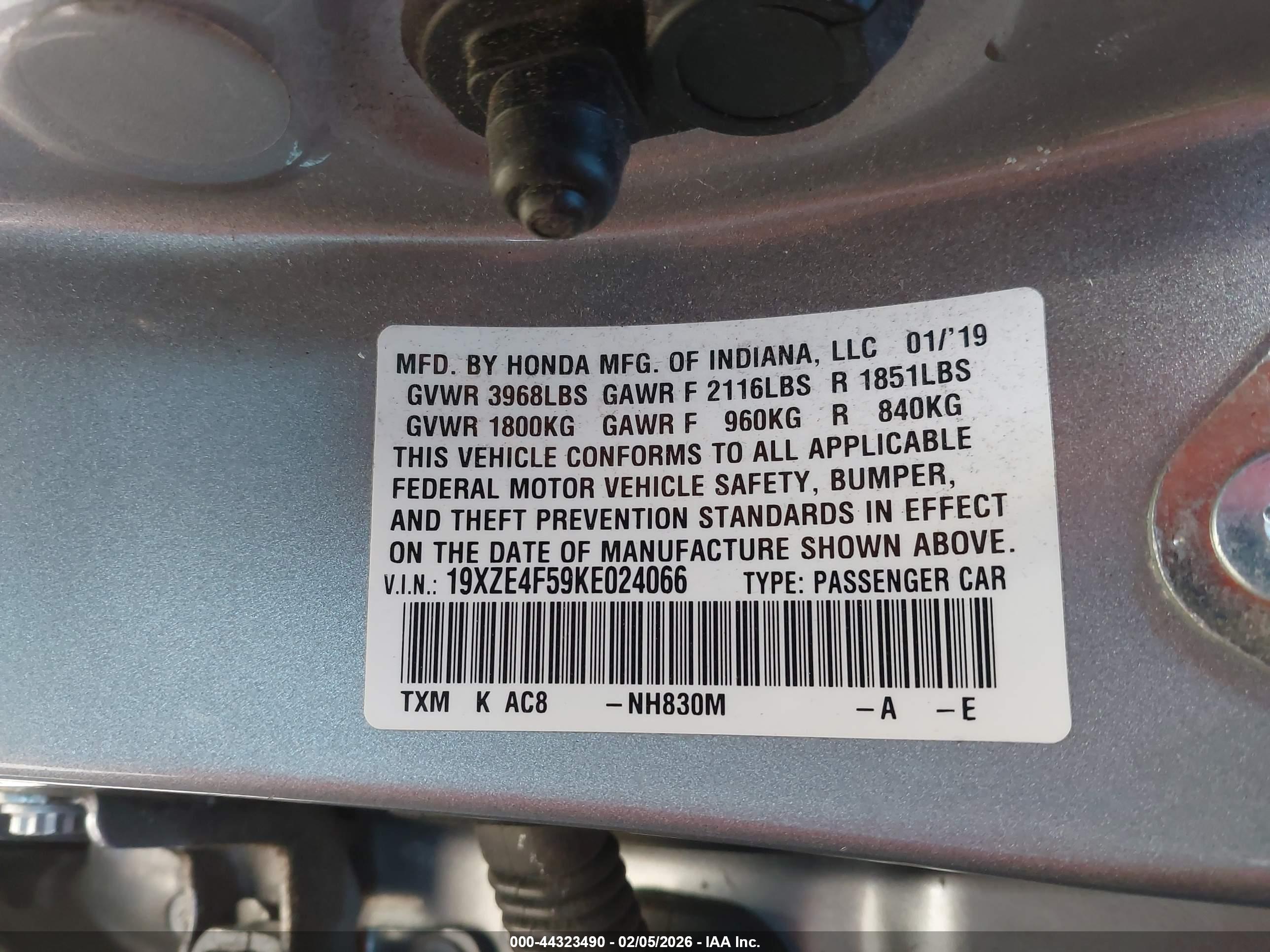 HONDA INSIGHT image 9