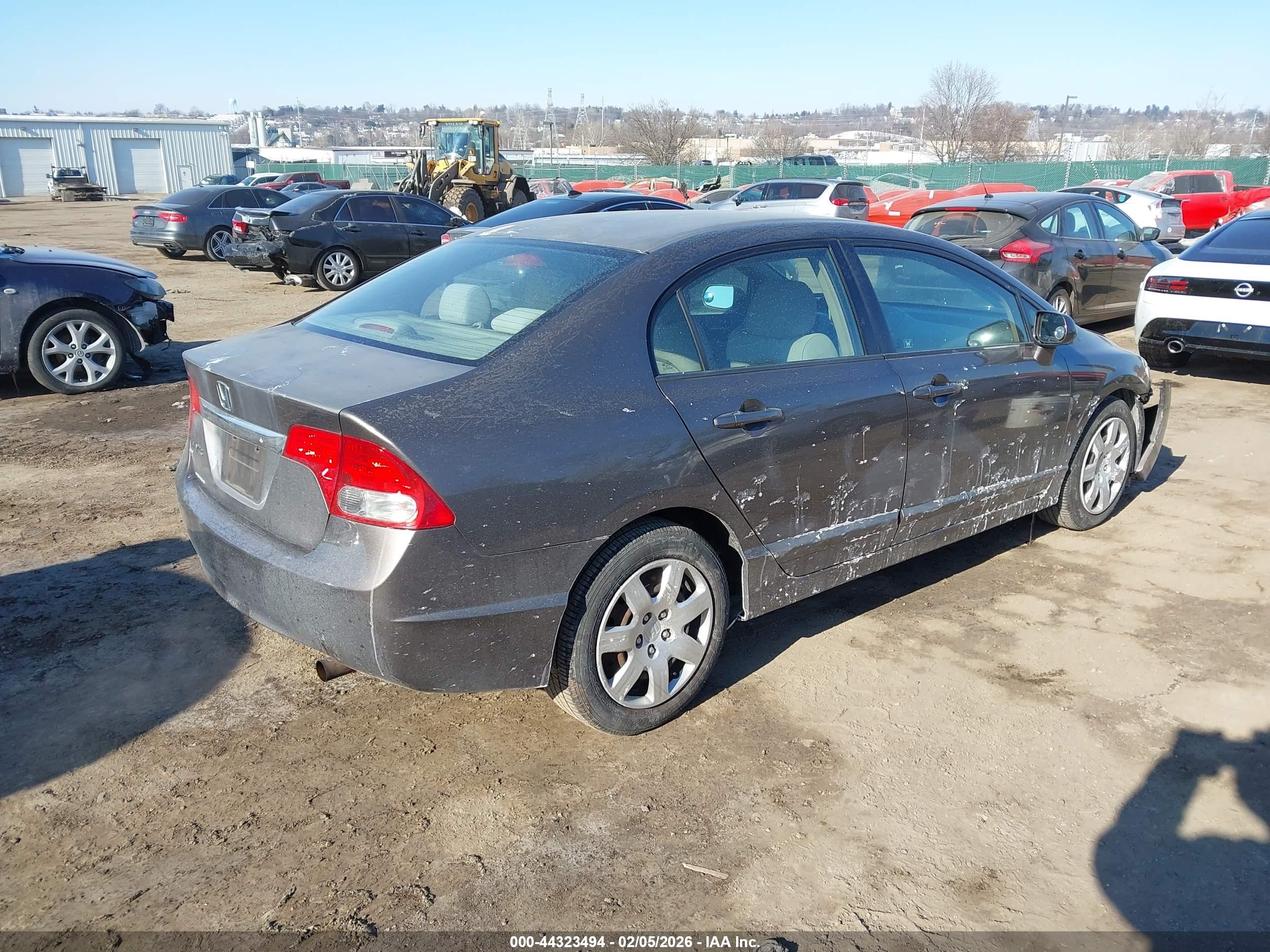 HONDA CIVIC image 4