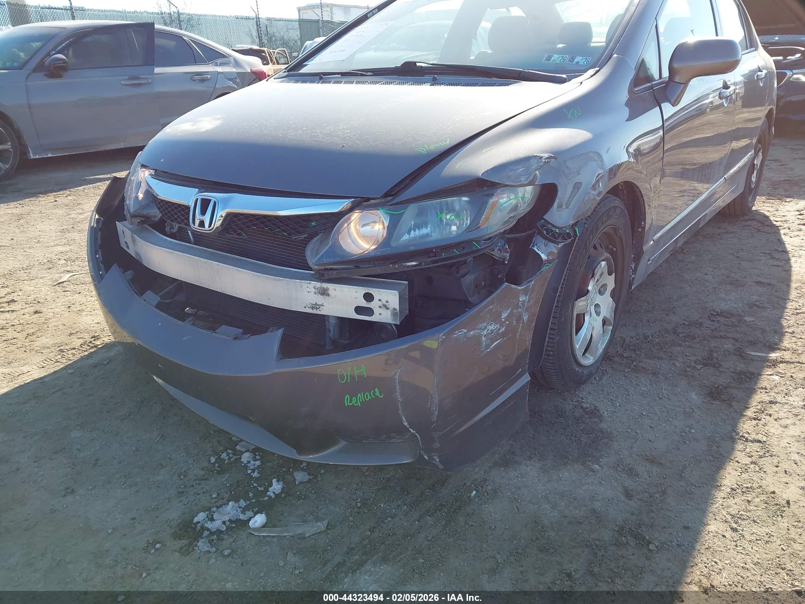 HONDA CIVIC image 6