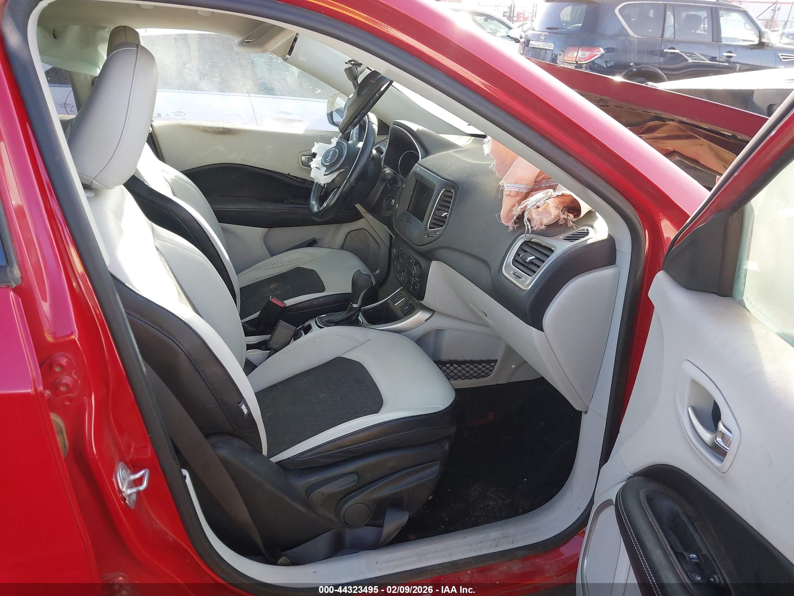 JEEP COMPASS image 5