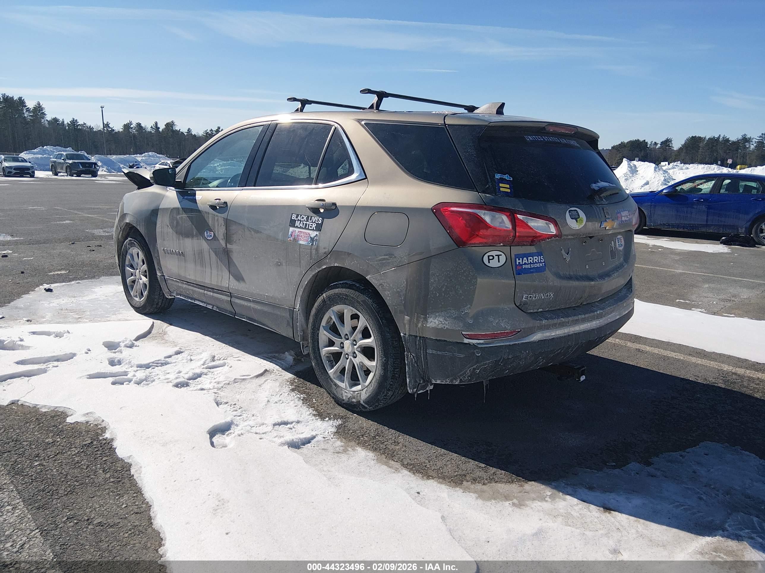 CHEVROLET EQUINOX image 3