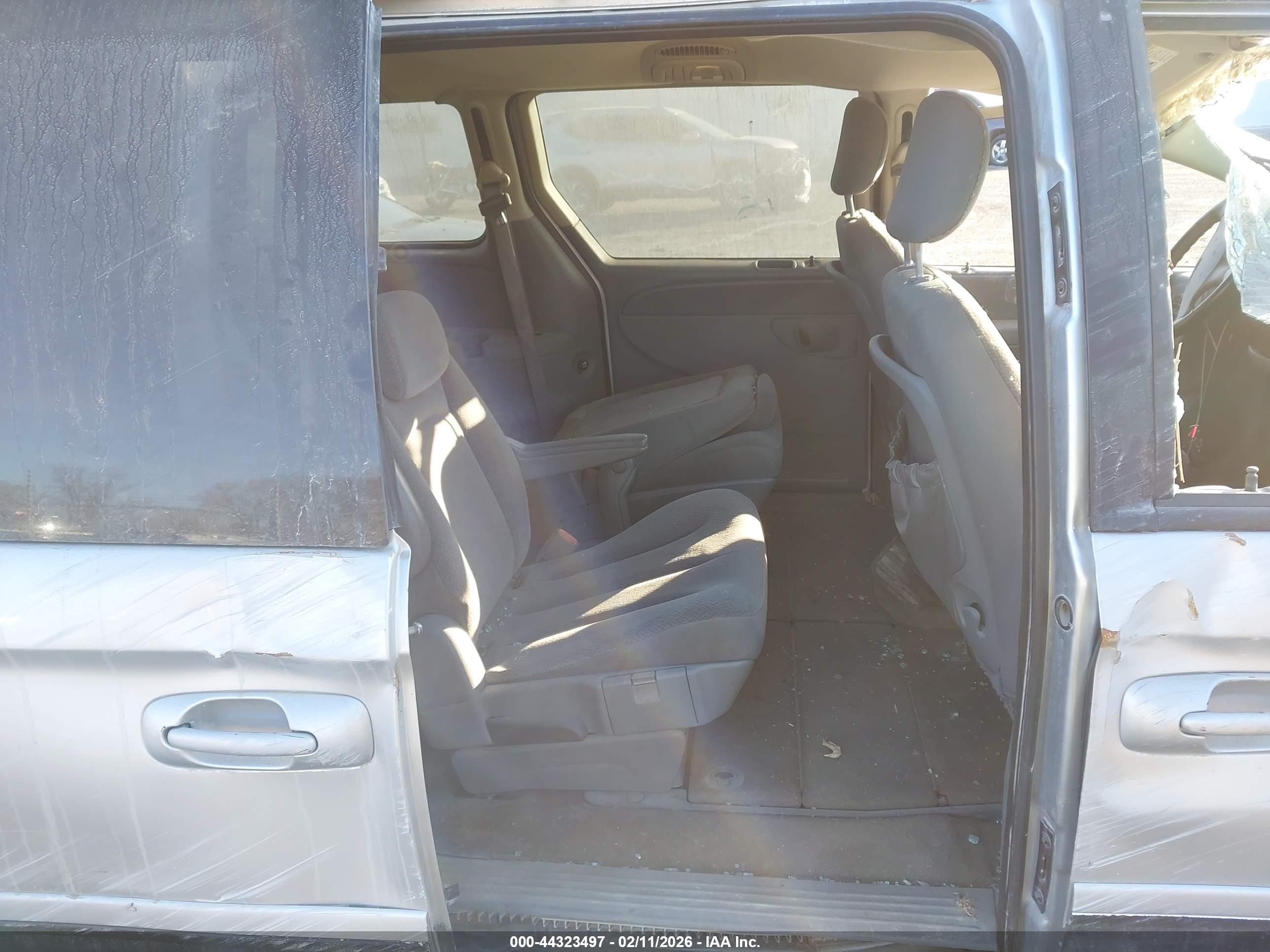 DODGE GRAND image 8