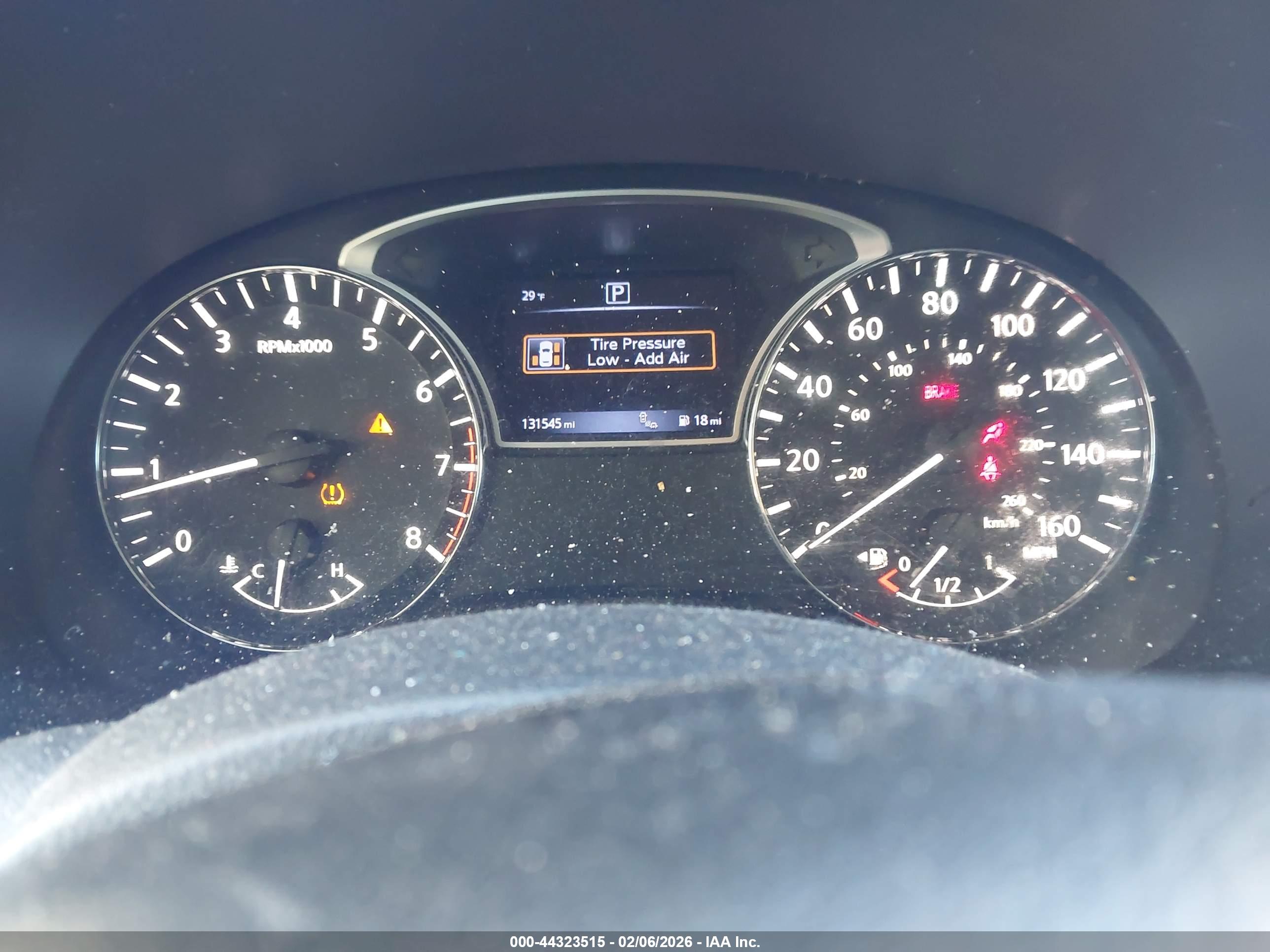 NISSAN PATHFINDER image 7