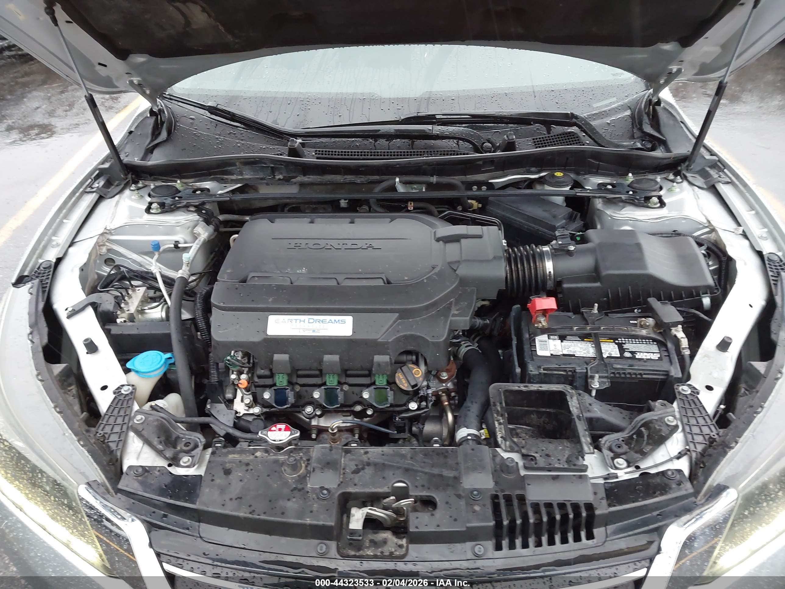 HONDA ACCORD image 10