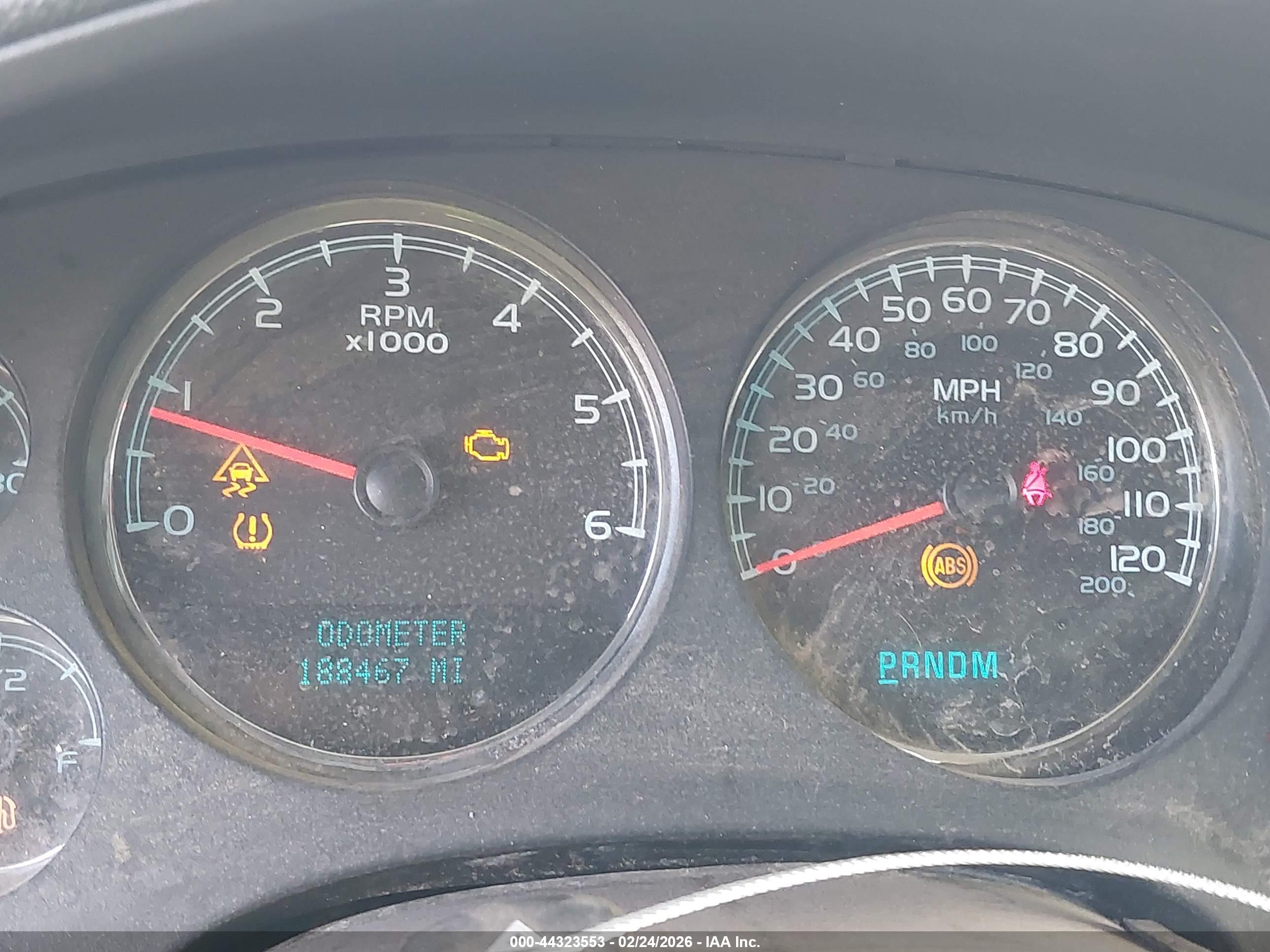 GMC YUKON image 7