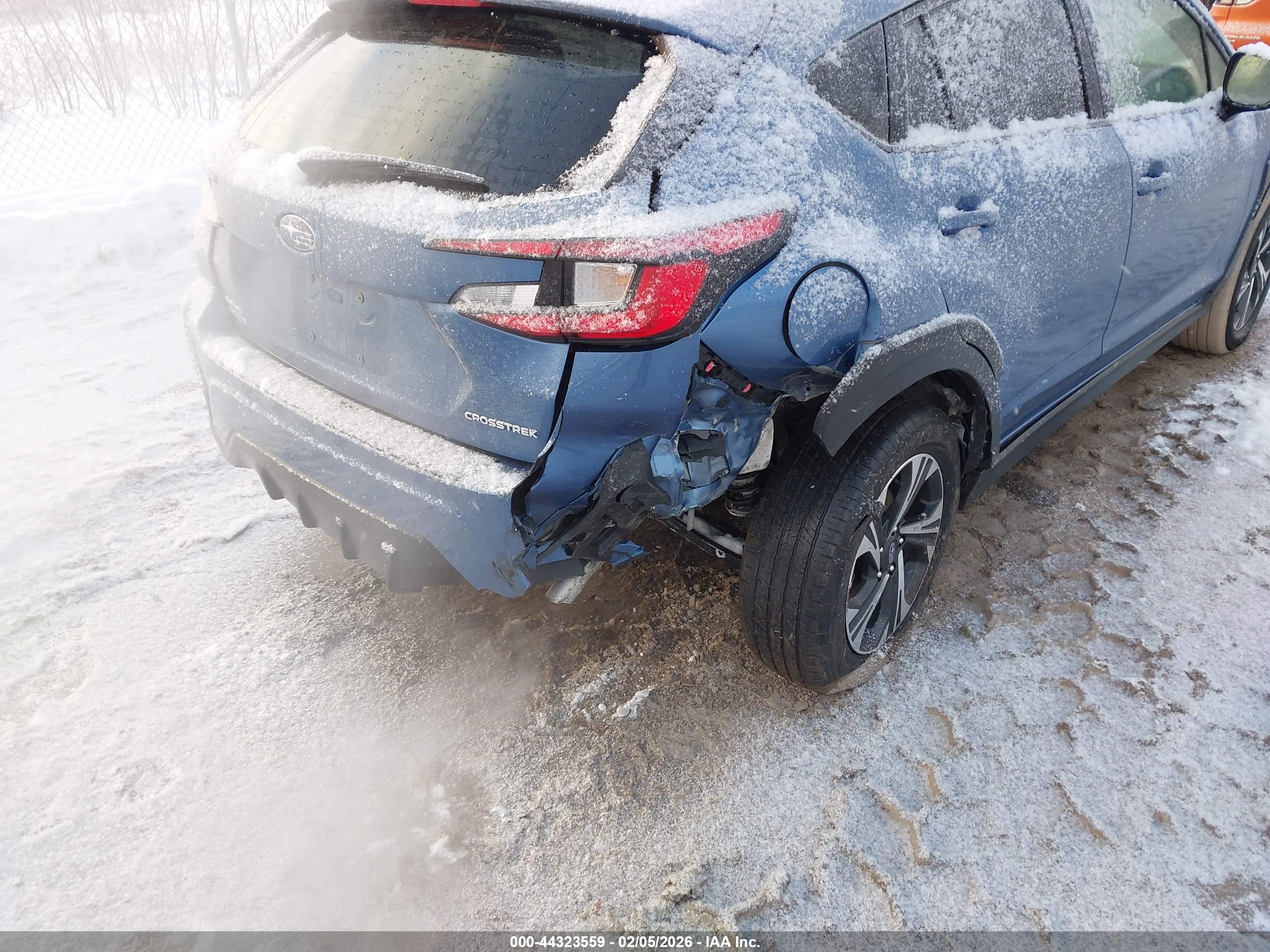 SUBARU CROSSTREK image 6