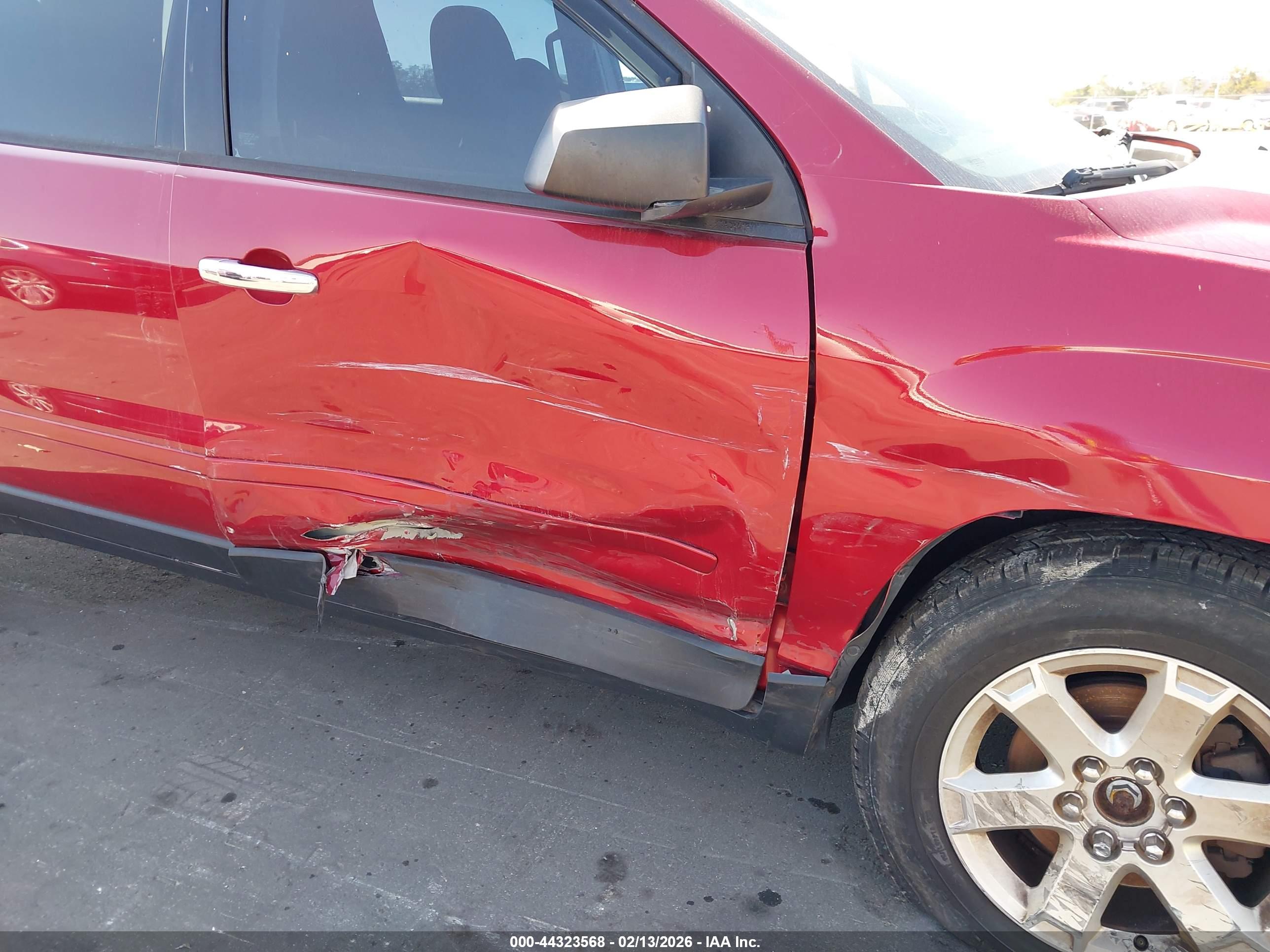 GMC ACADIA image 6