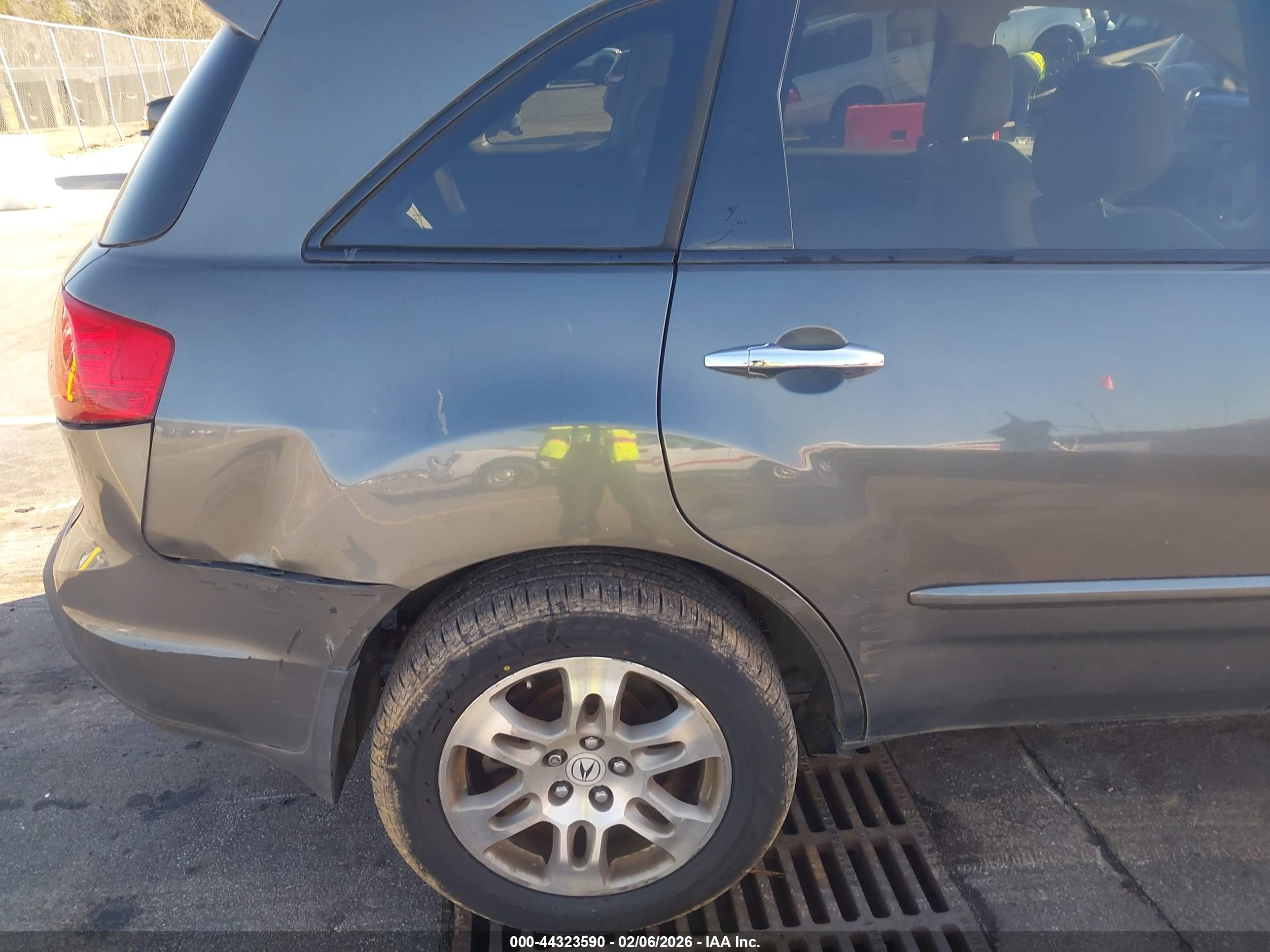 ACURA MDX image 6