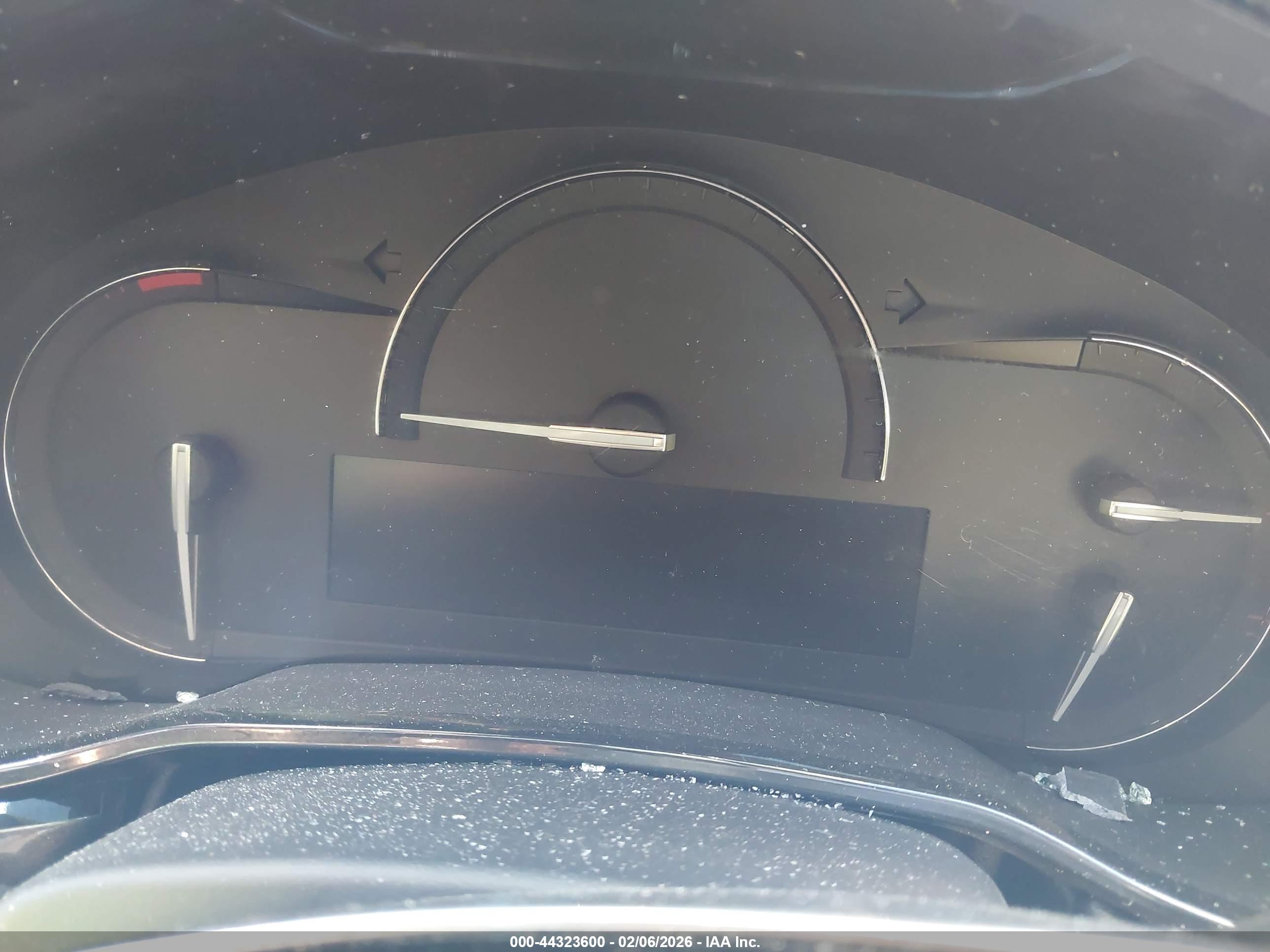 CADILLAC CTS image 7