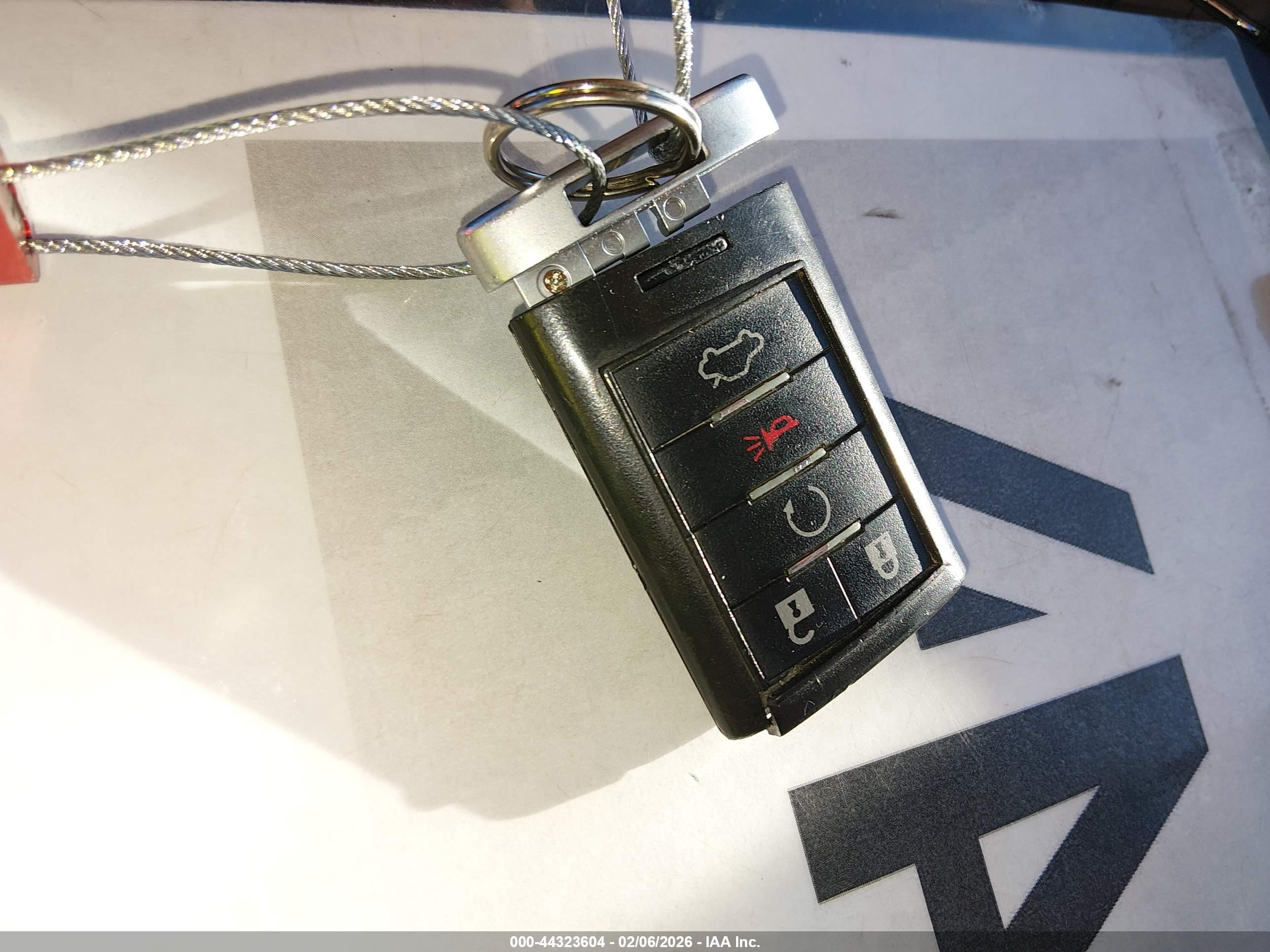 CADILLAC CTS image 11