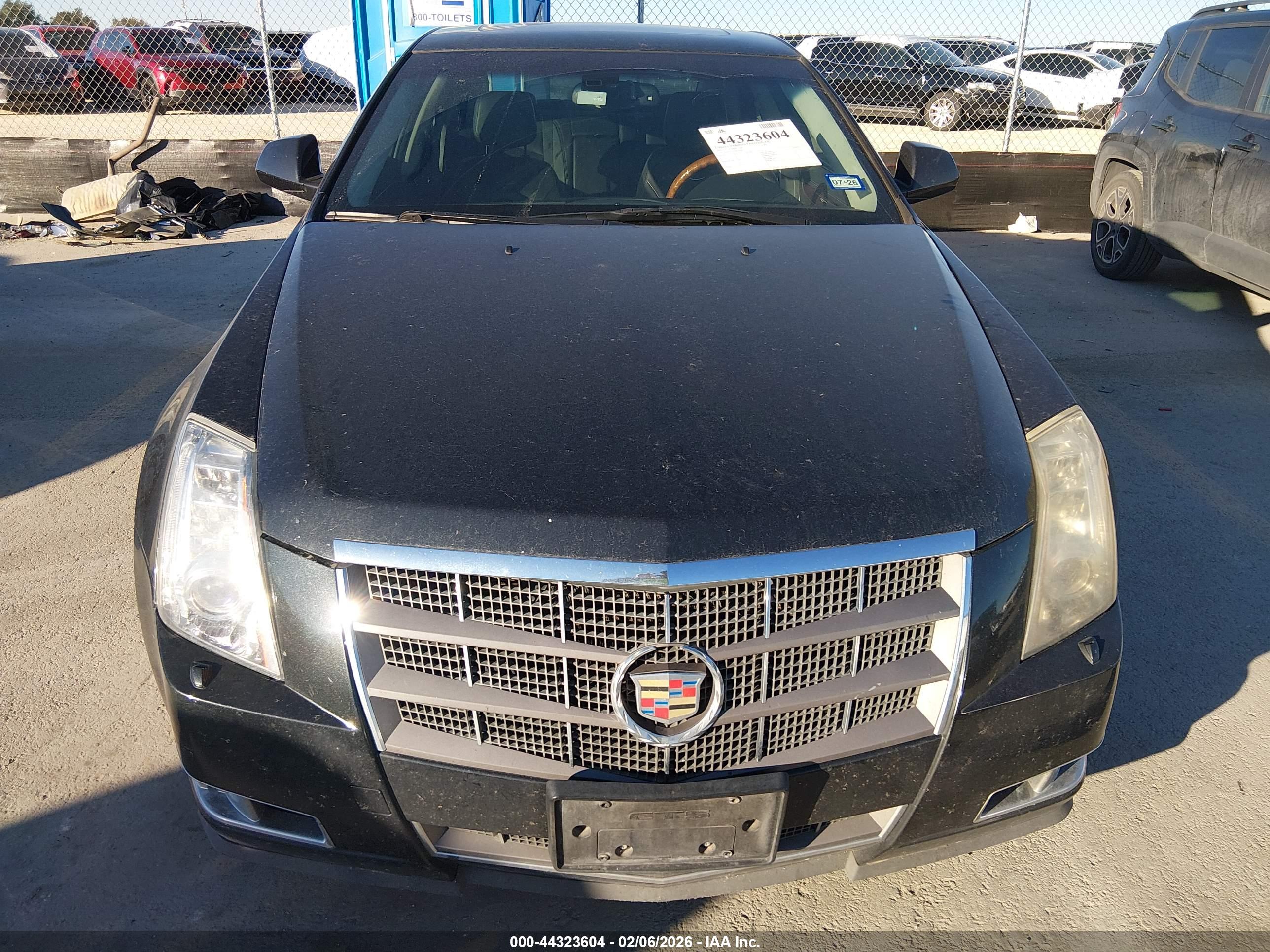 CADILLAC CTS image 6