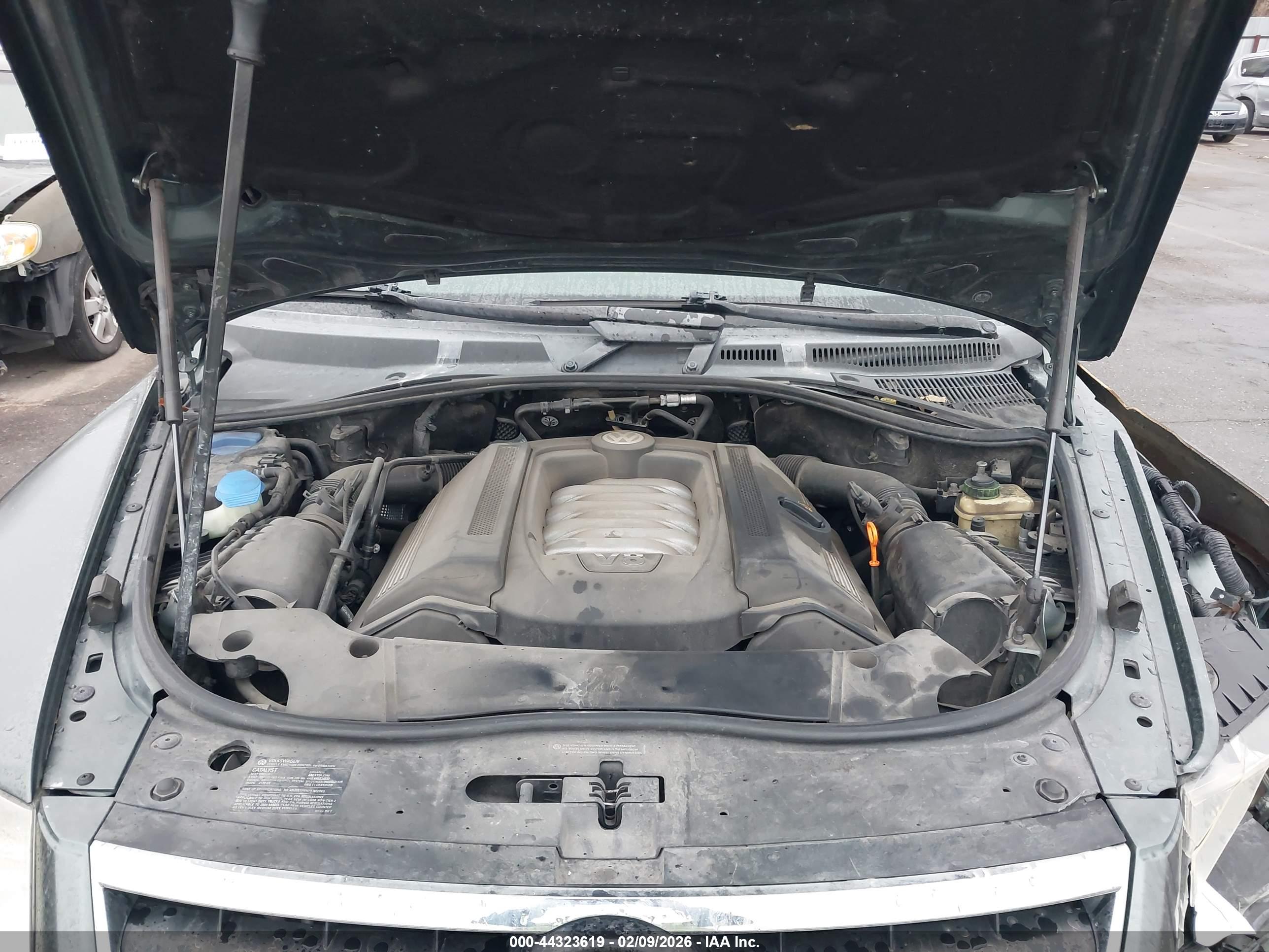 VOLKSWAGEN TOUAREG image 10