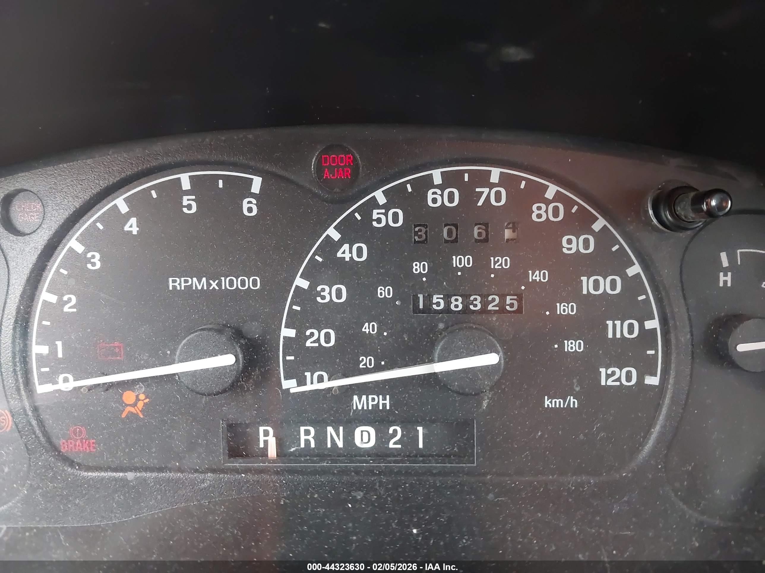 FORD EXPLORER image 7