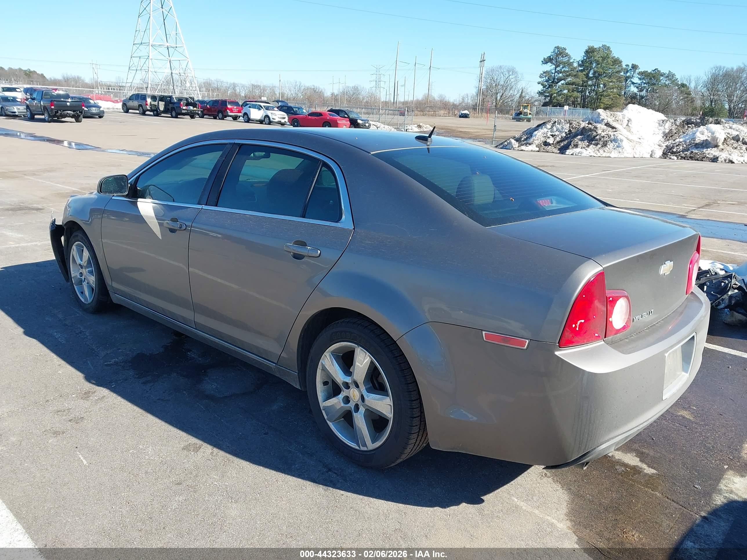 CHEVROLET MALIBU image 3