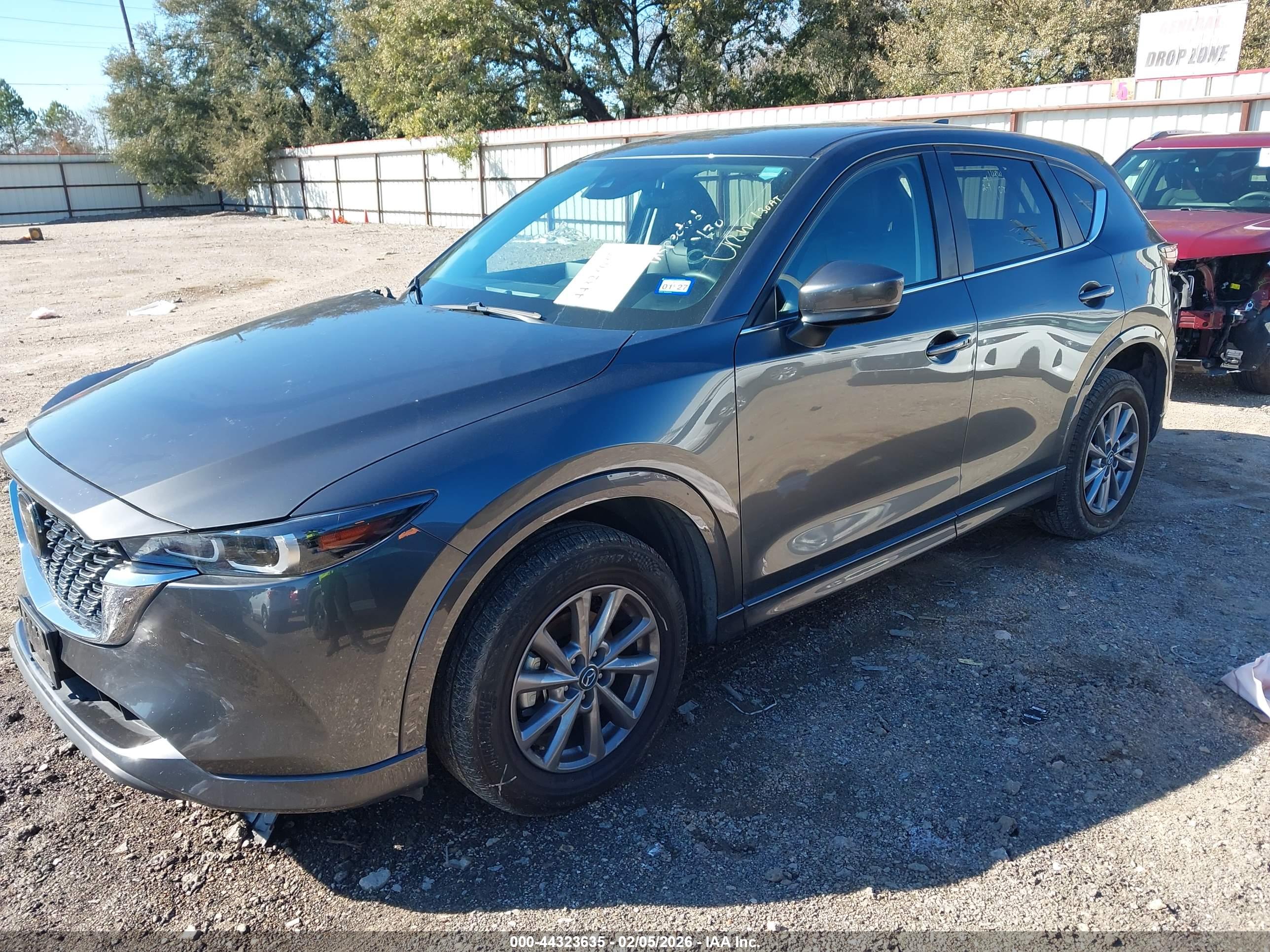 MAZDA CX-5 image 2