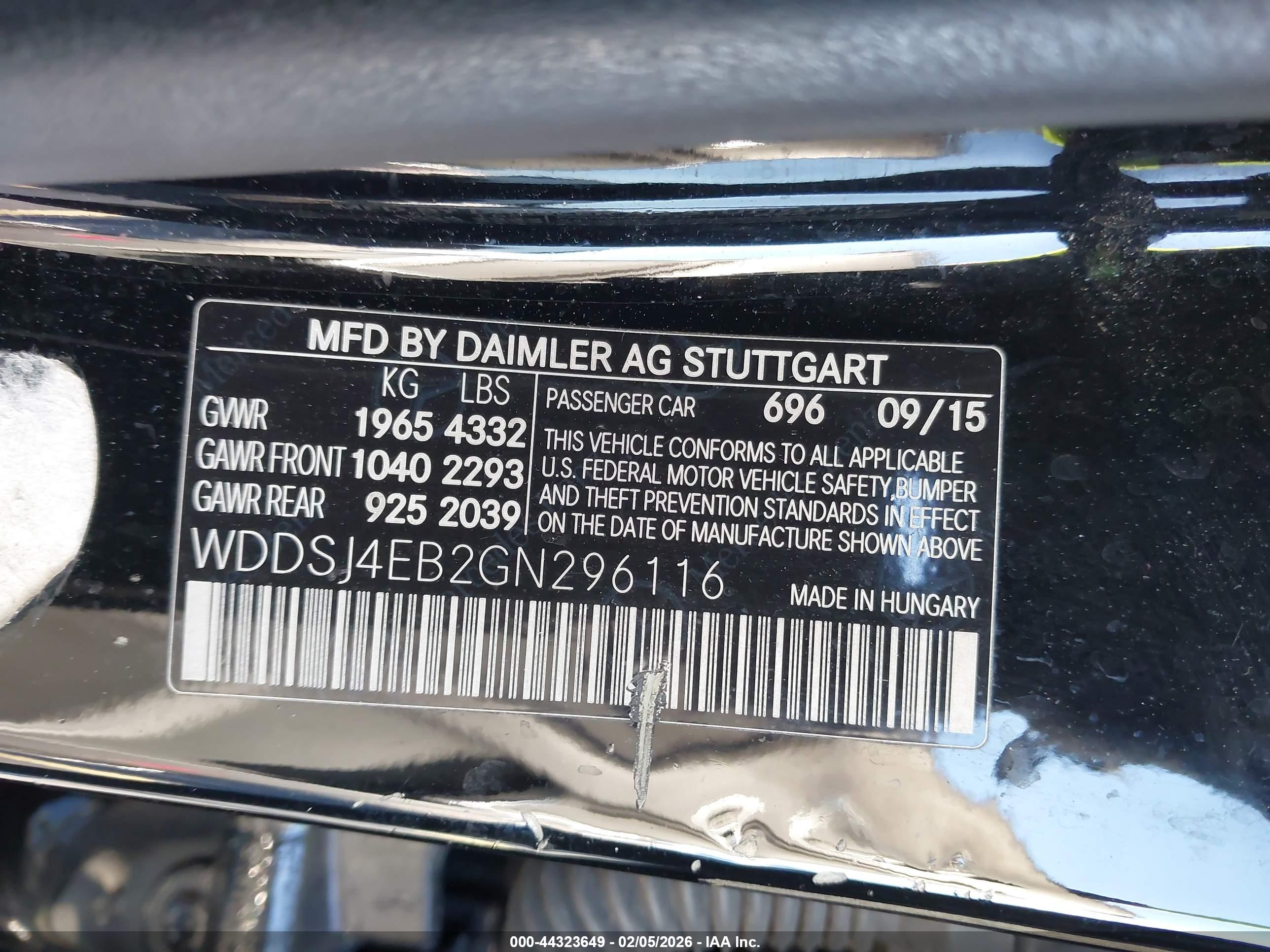 MERCEDES-BENZ CLA image 9