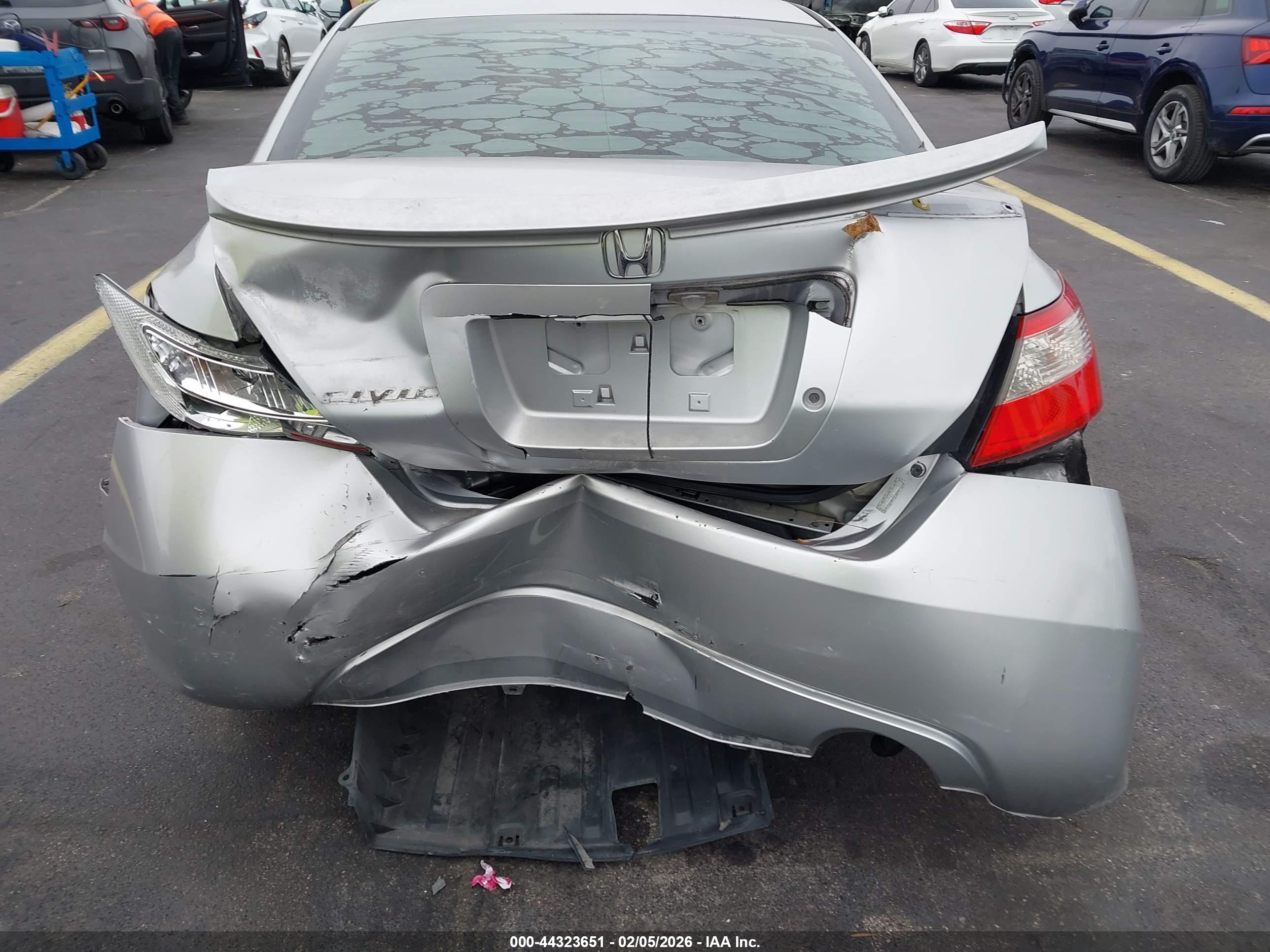 HONDA CIVIC image 6