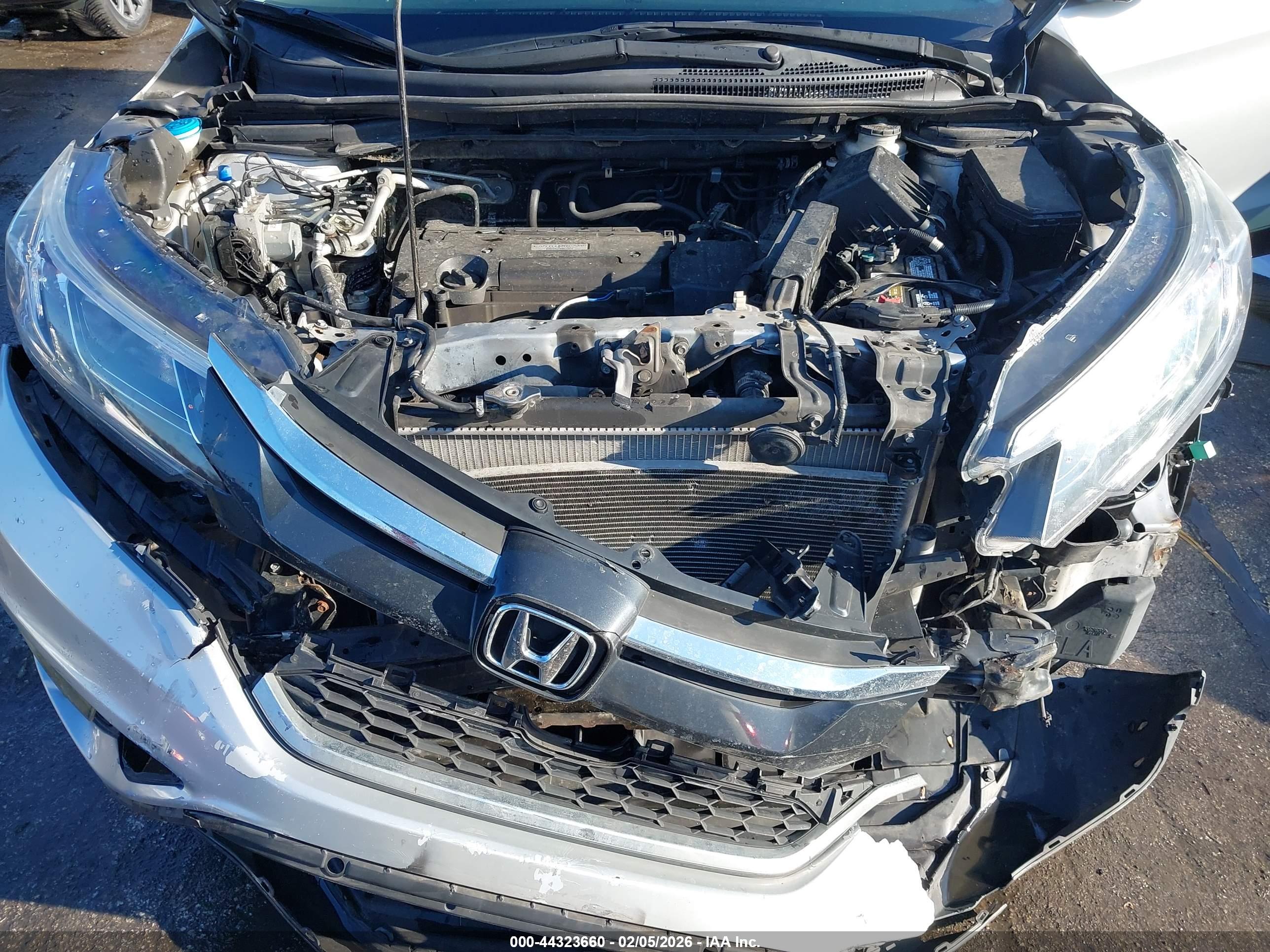 HONDA CR-V image 10
