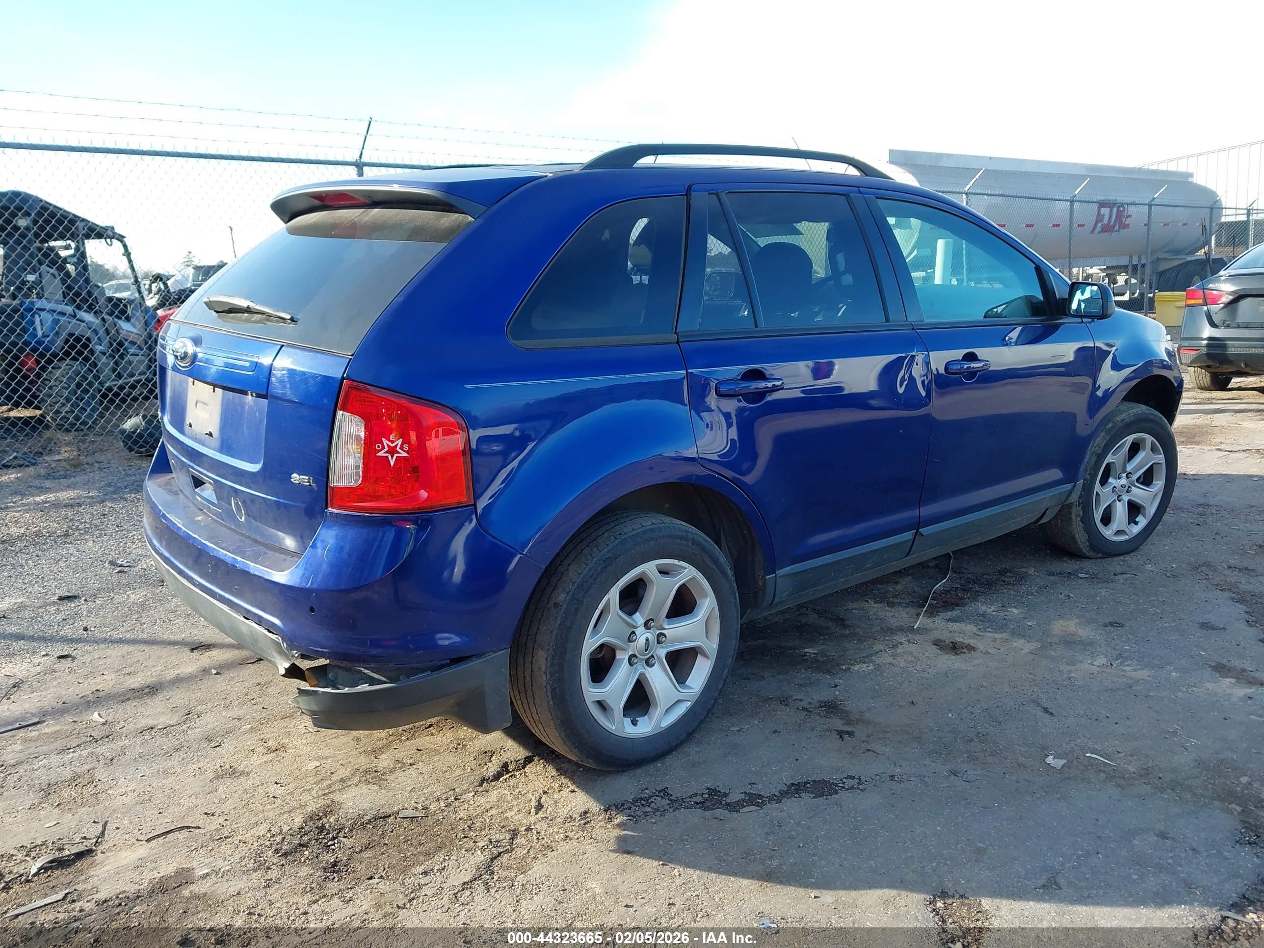 FORD EDGE image 4
