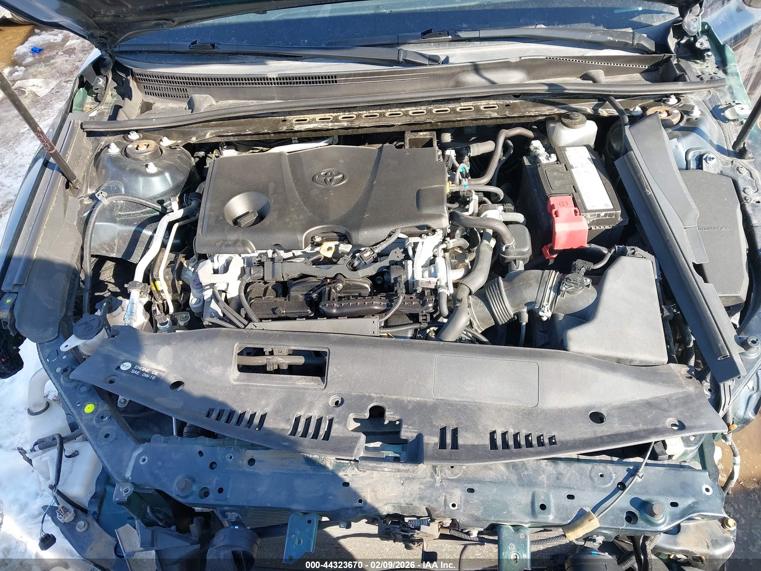 TOYOTA CAMRY image 10